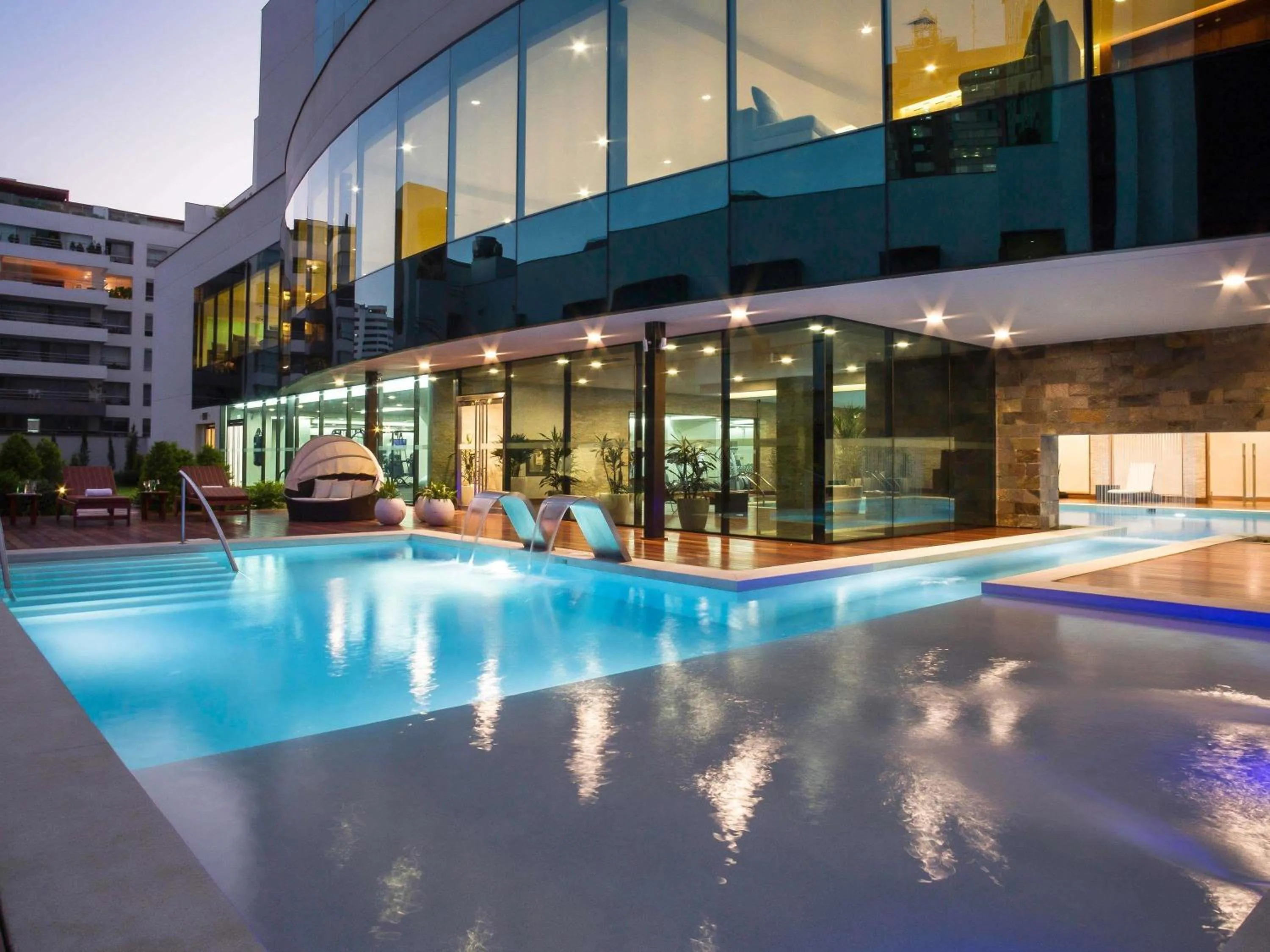 Pool view in Swissotel Lima