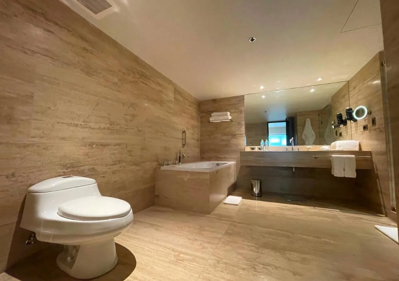 Bathroom in Swissotel Lima