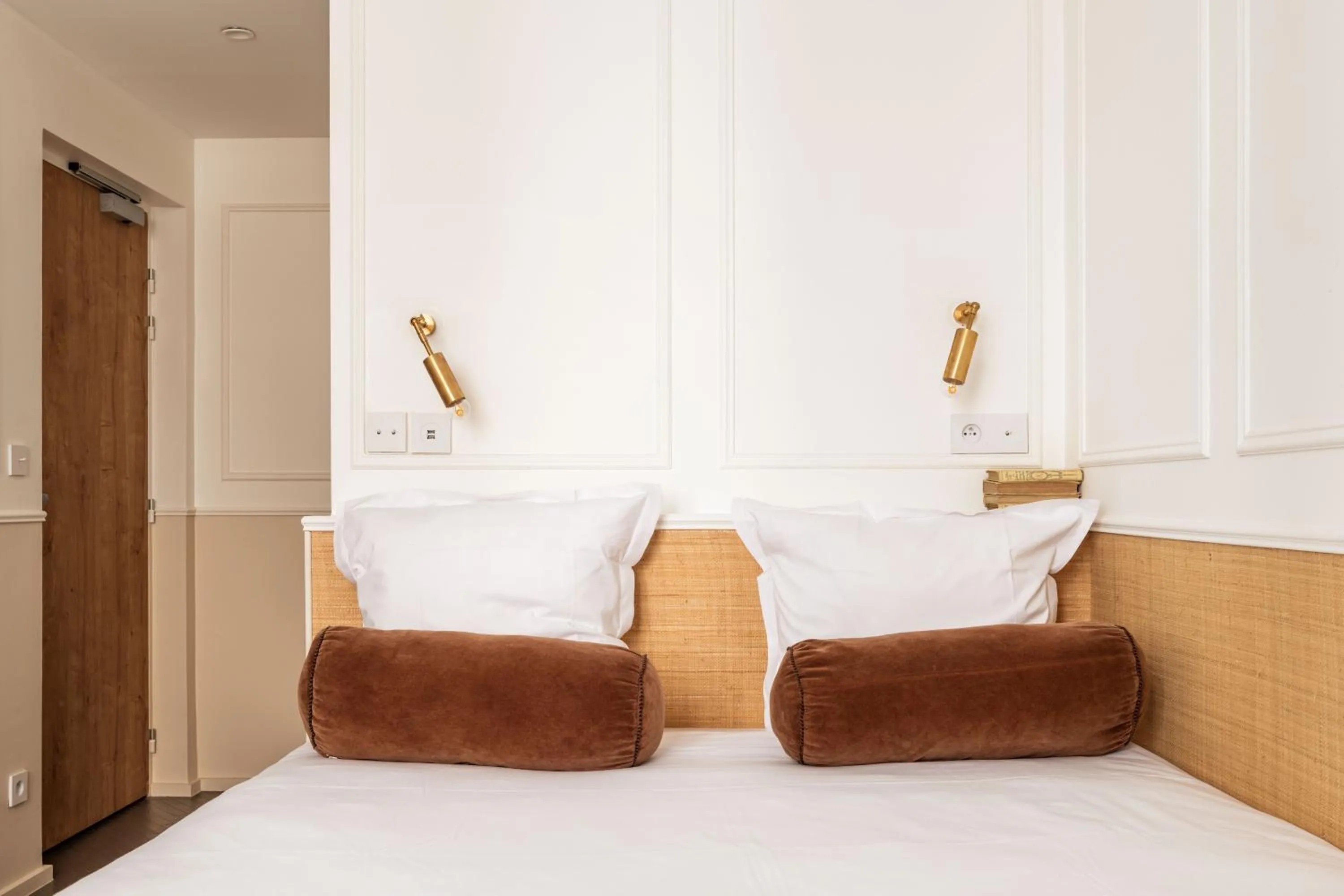 Bedroom, Bed in Hôtel Maison Traversière