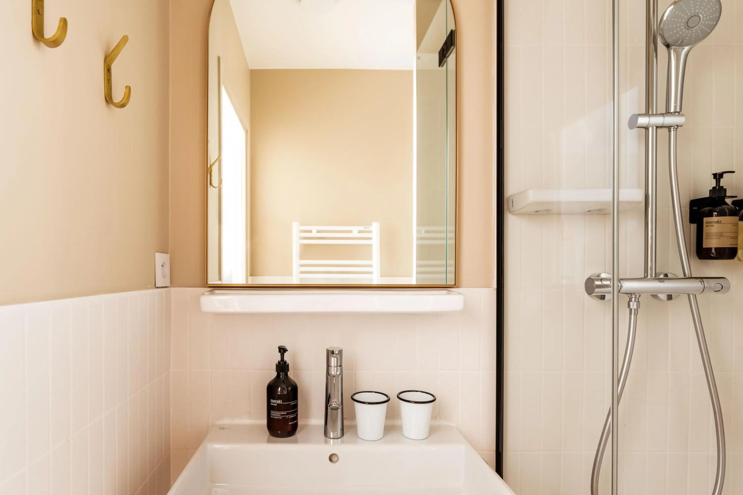 Bathroom in Hôtel Maison Traversière