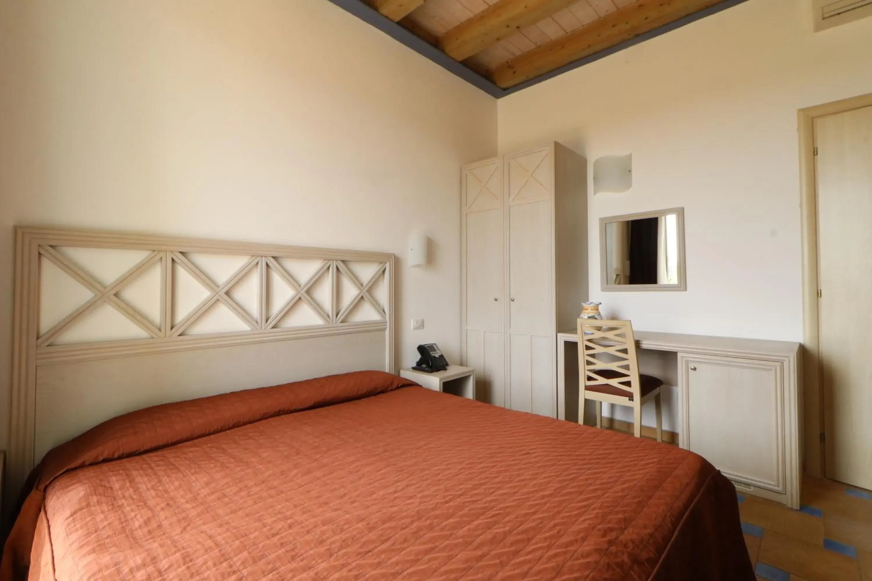 Double or Twin Room in Hotel Villa Fanusa Double or Twin Room in Hotel Villa Fanusa