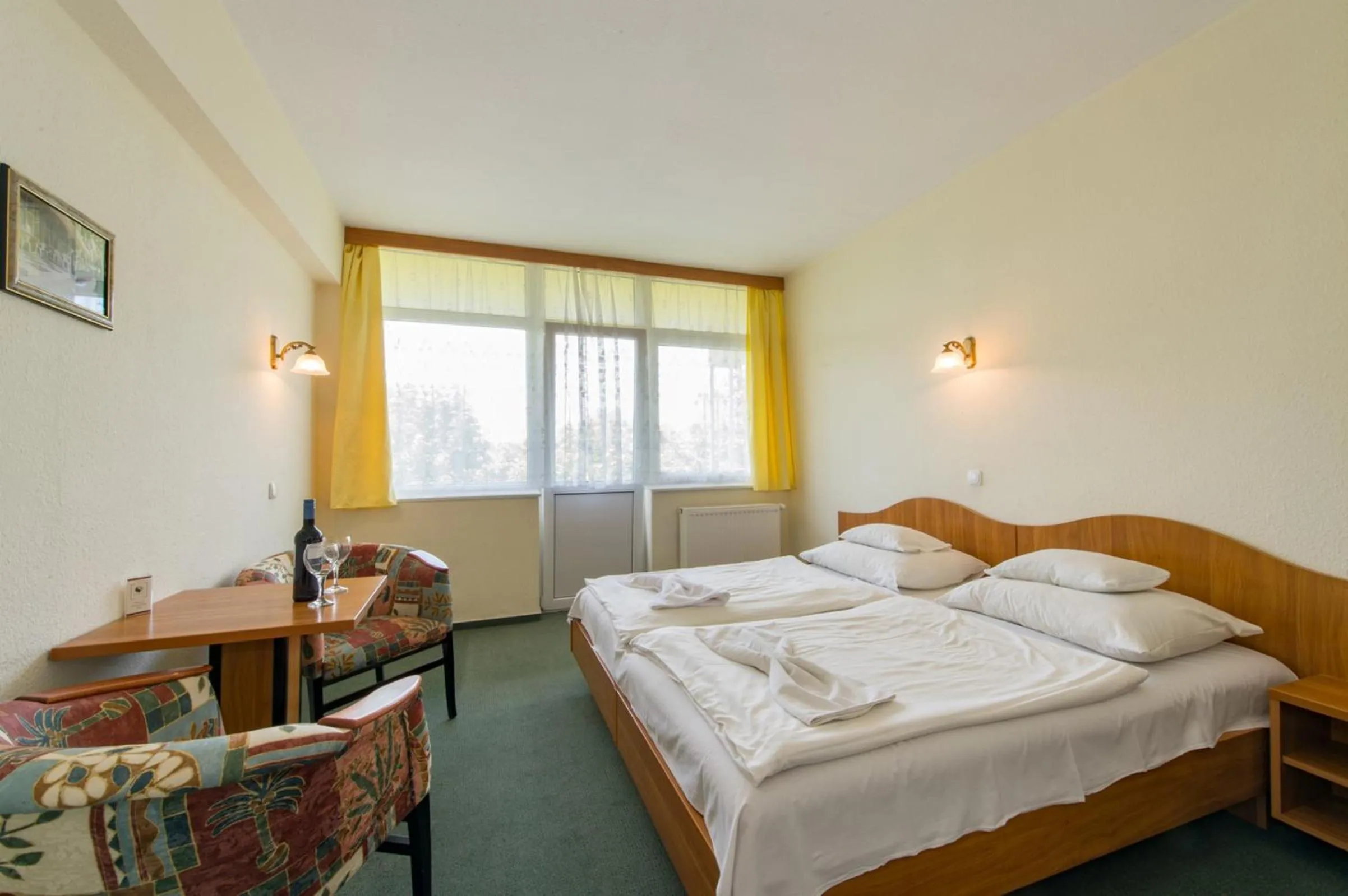 Bedroom in Hotel Nostra