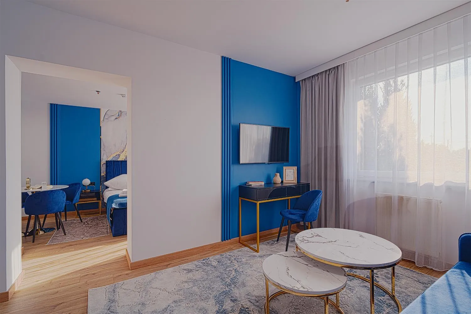 TV and multimedia in Hotel 500 W Strykowie