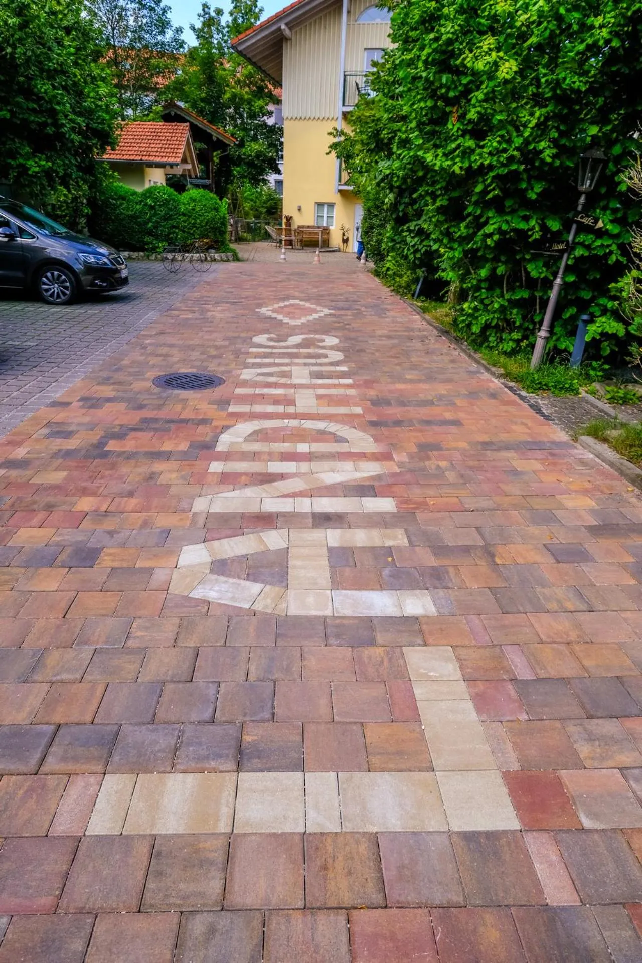 Property building in Landhaus Hotel Wolfratshausen