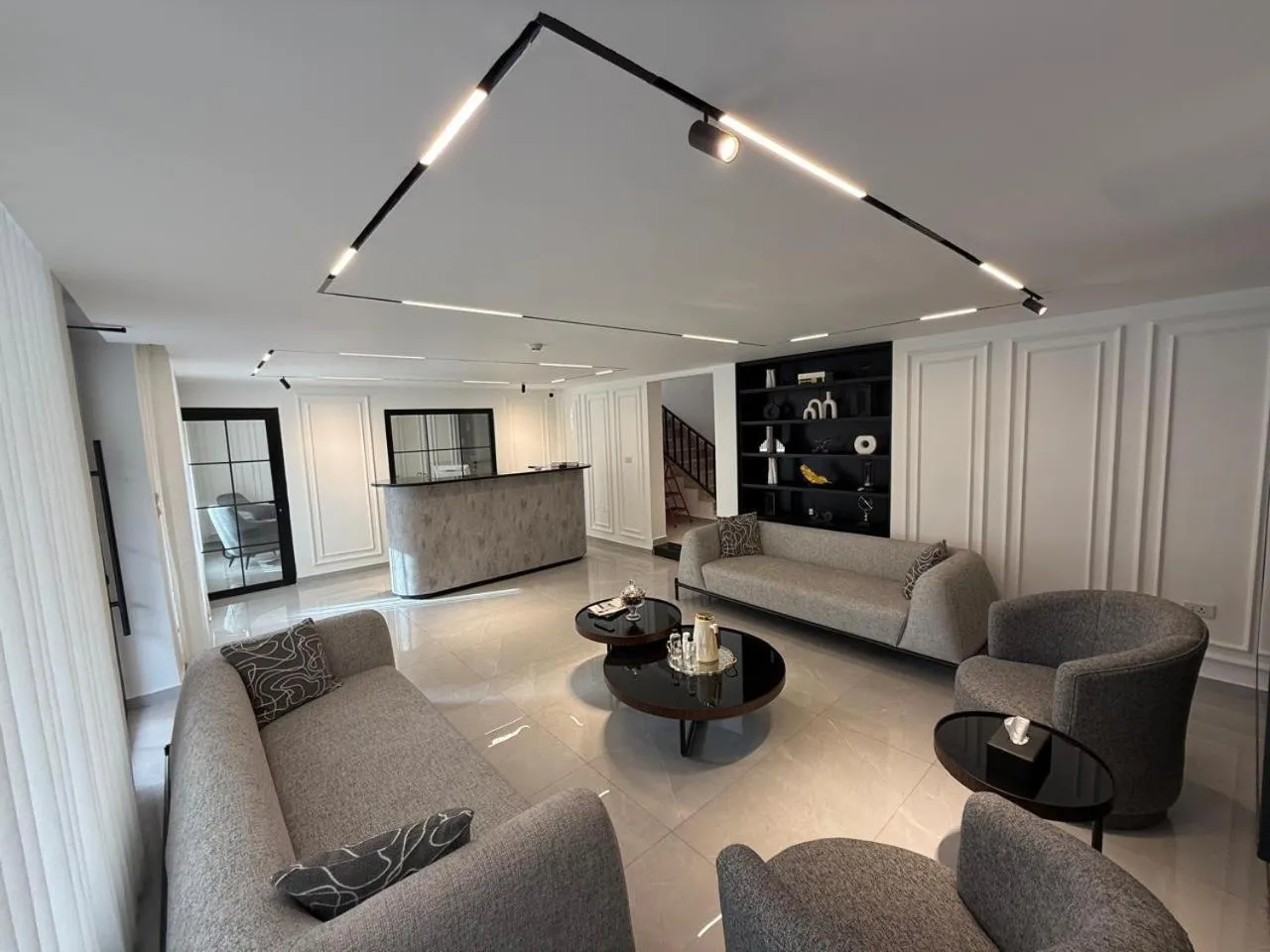 Lobby or reception in Al Kawther Hotel Apartments