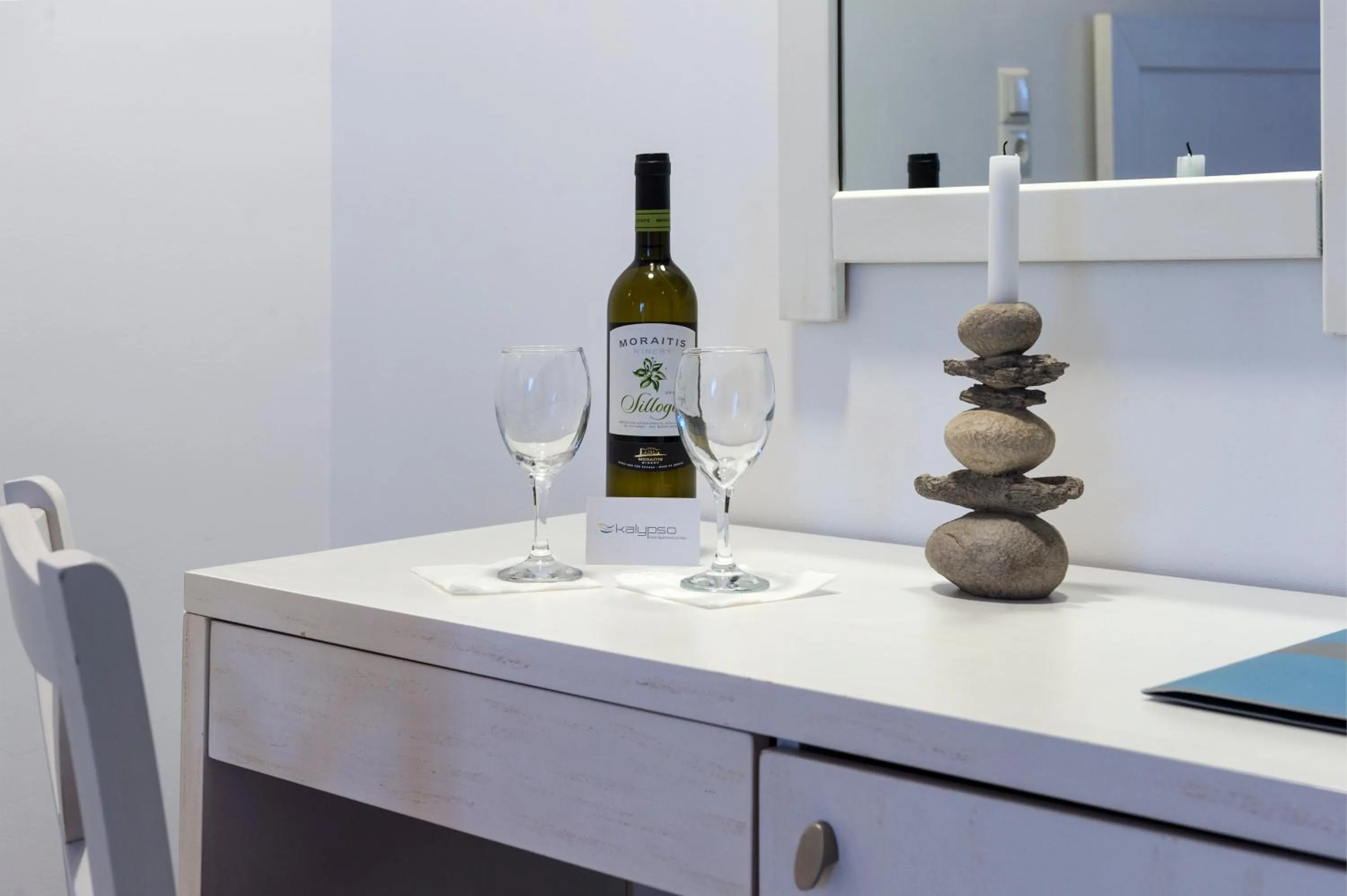 Decorative detail in Kalypso Hotel