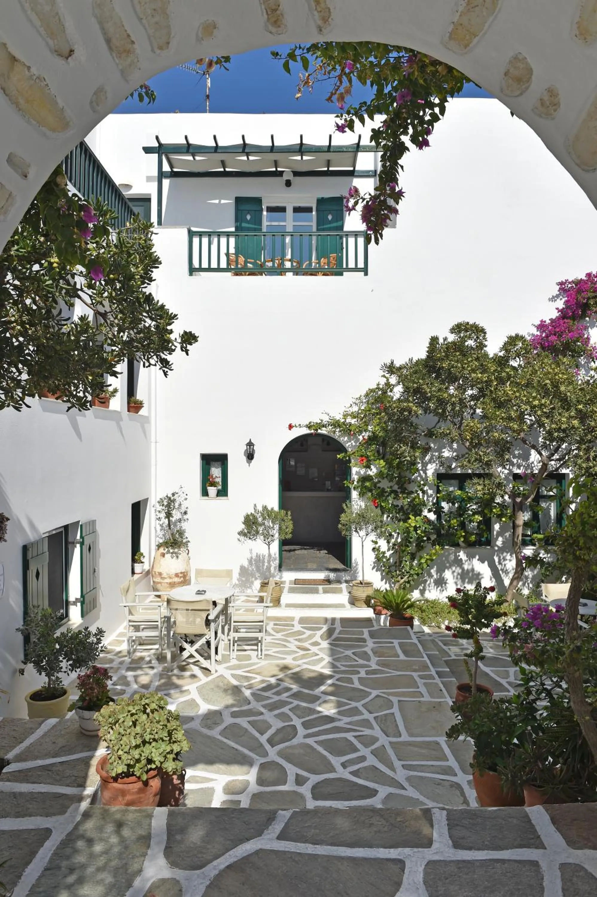 Patio in Kalypso Hotel