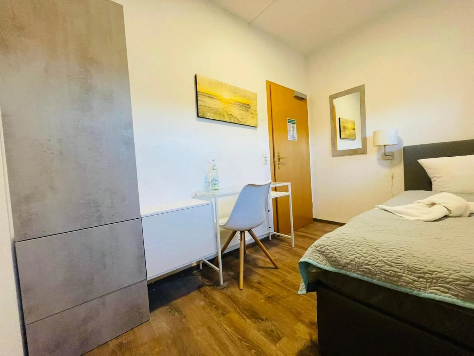 Bed in Strandhotel Vier Jahreszeiten Buckow