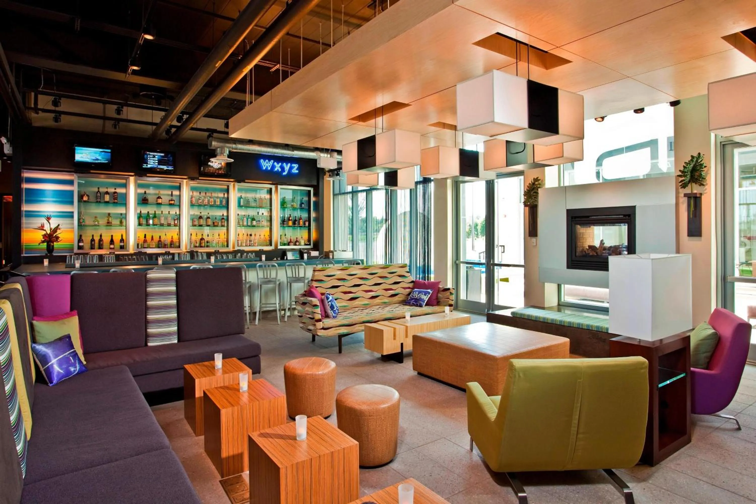 Lobby or reception in Aloft Dulles Airport North