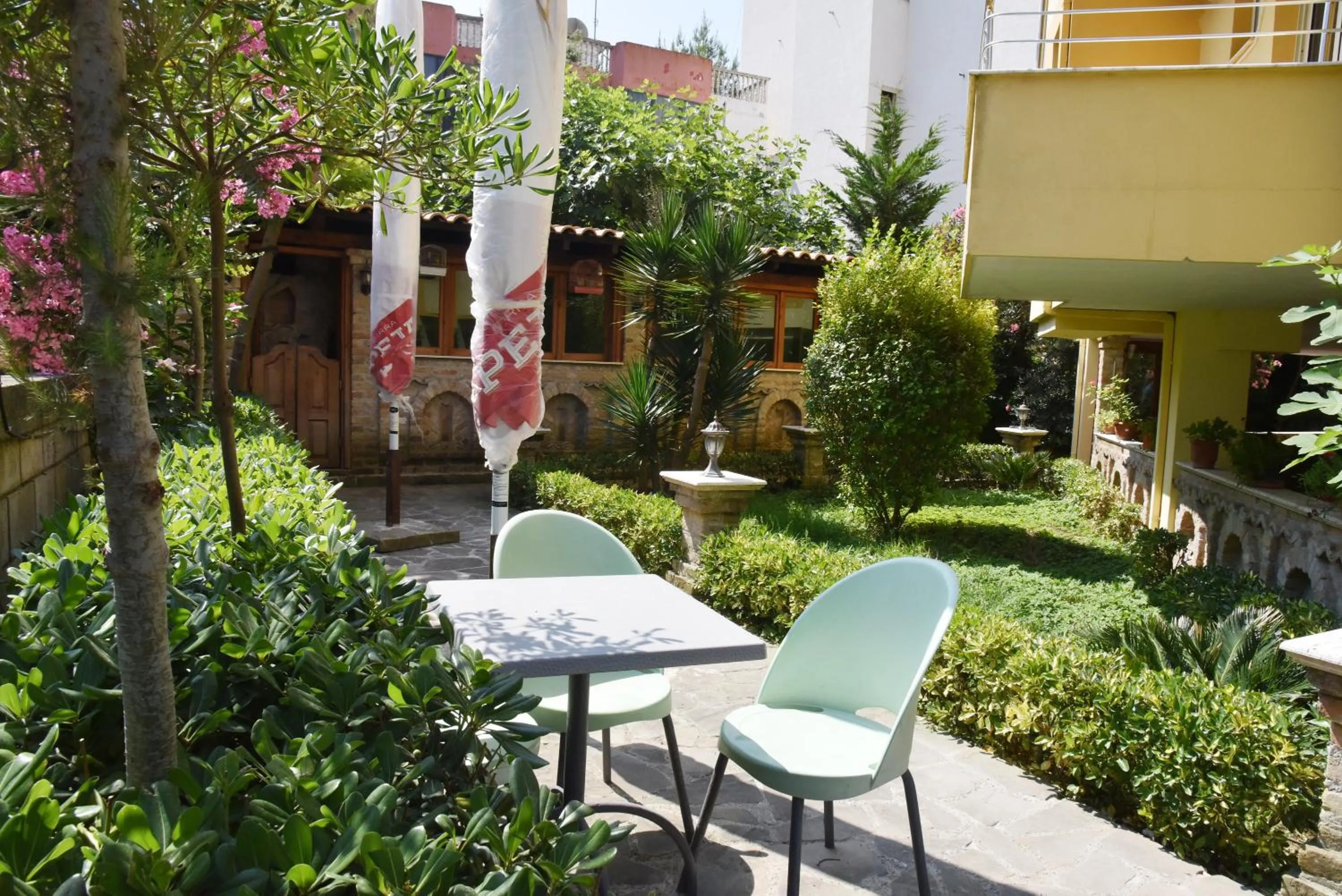 Property building in Hotel Sunrise