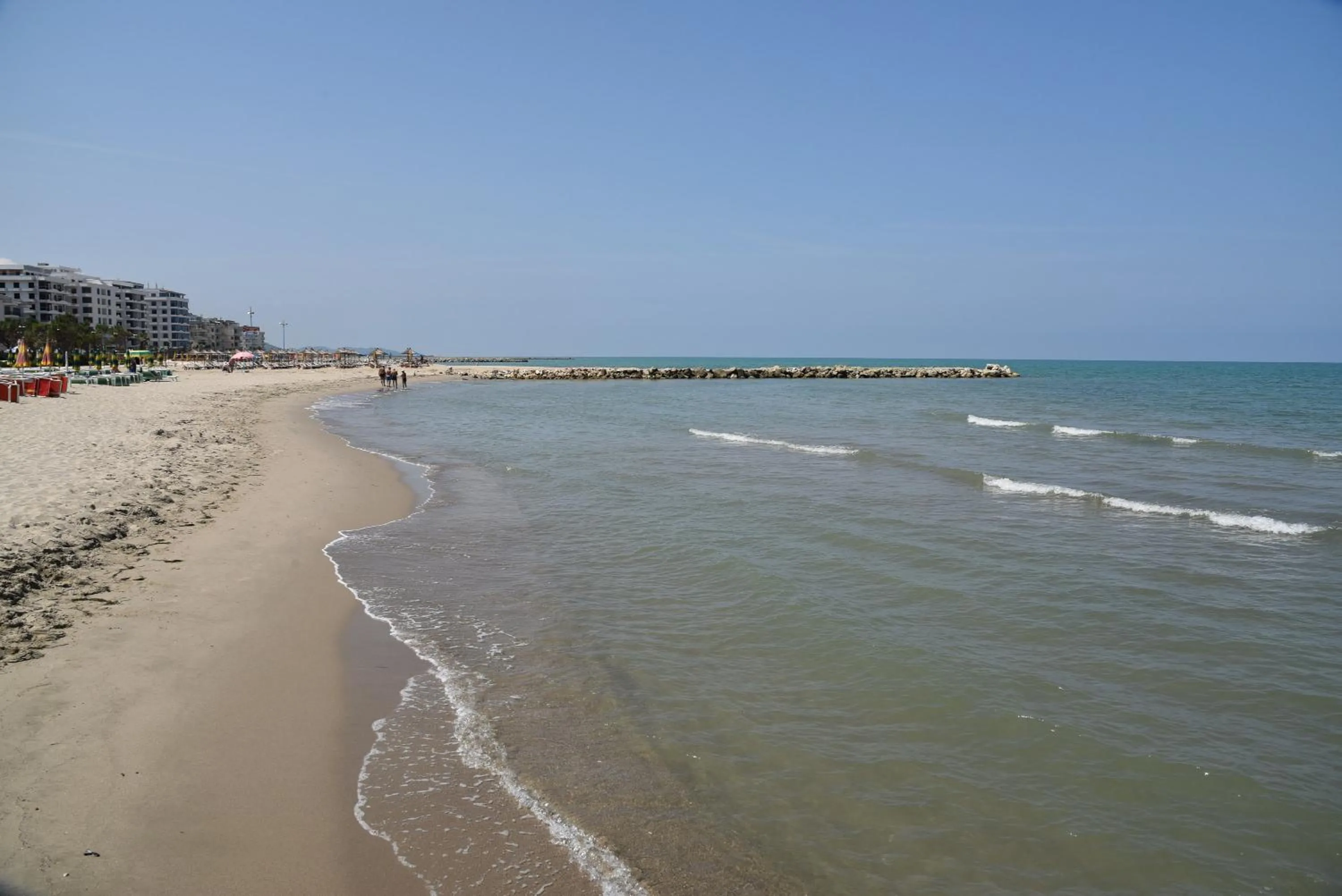 Property building in Hotel Sunrise