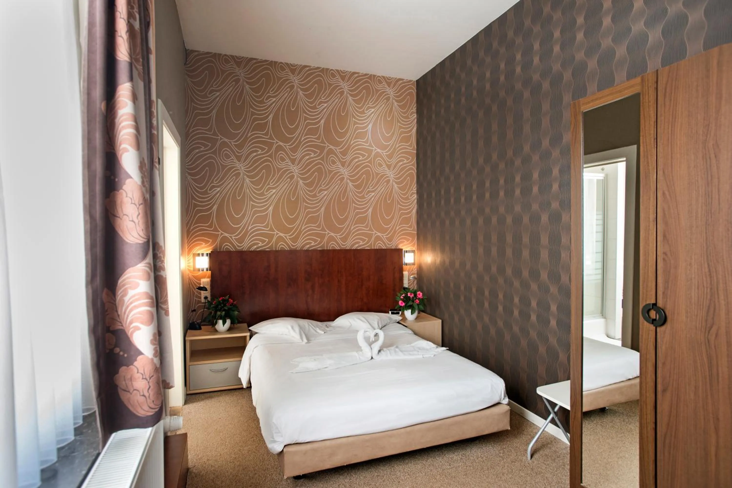 Bed in Hotel Cathedral Gent Centrum