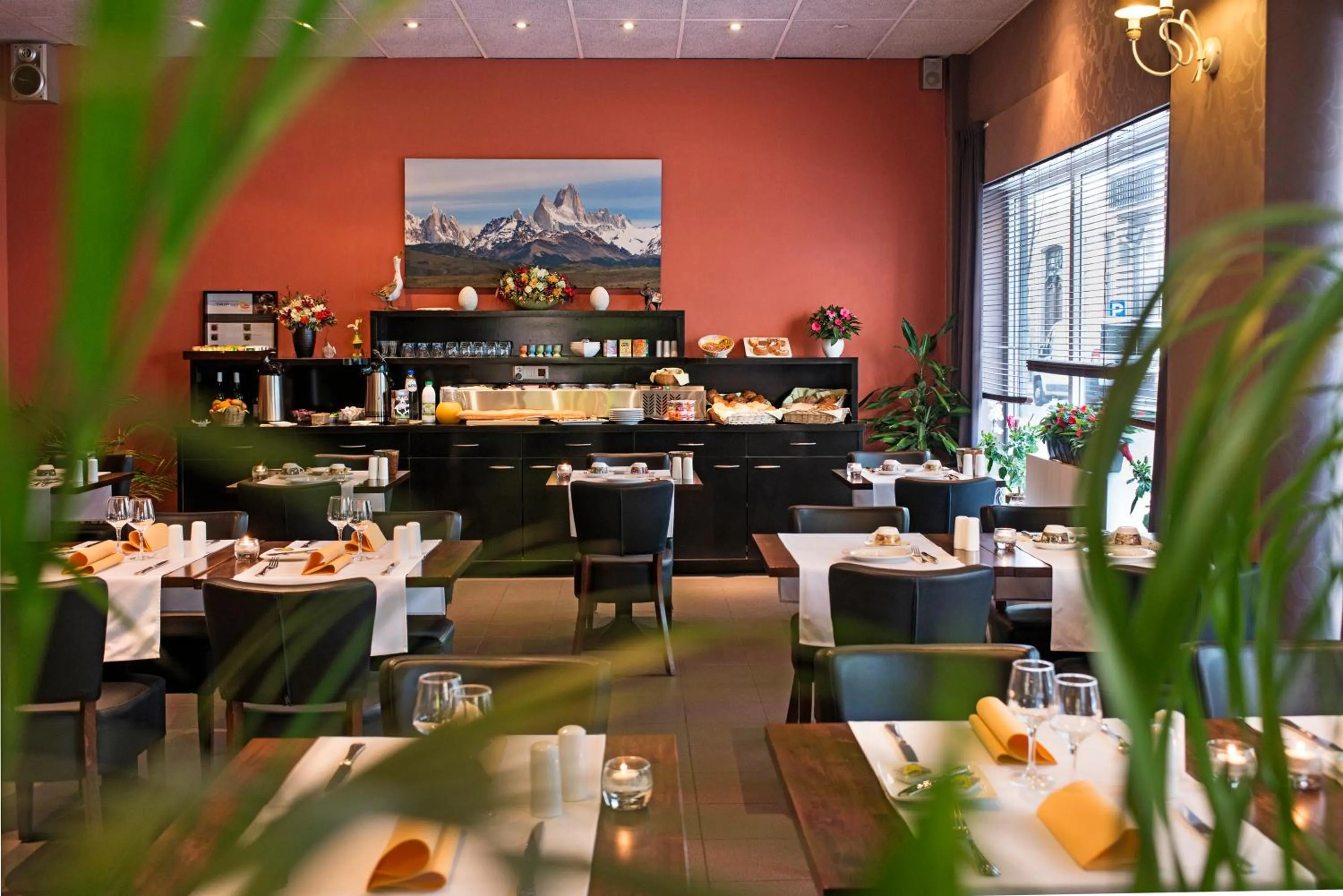 Restaurant/places to eat in Hotel Cathedral Gent Centrum