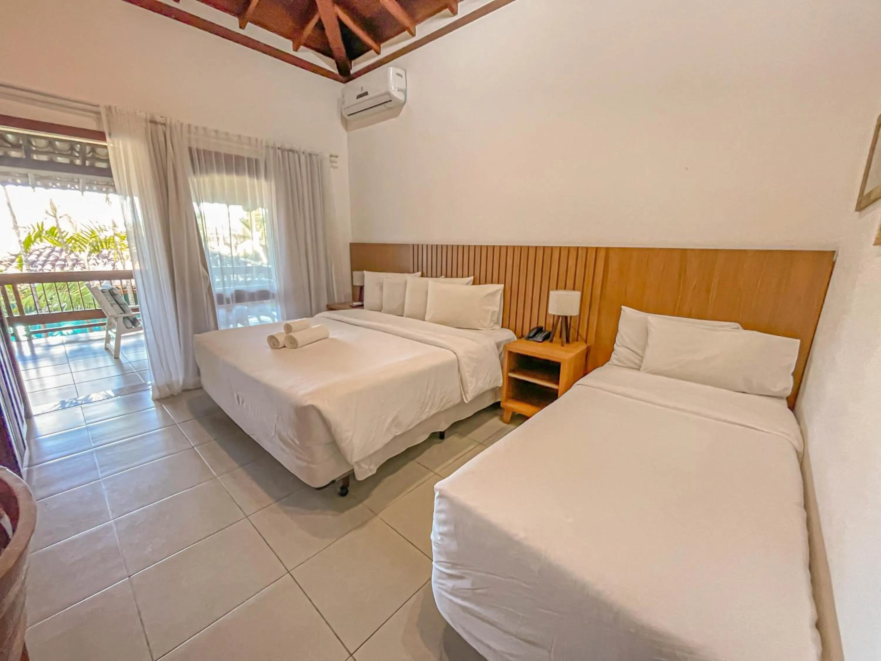 Bed in Mar Paraíso Hotel