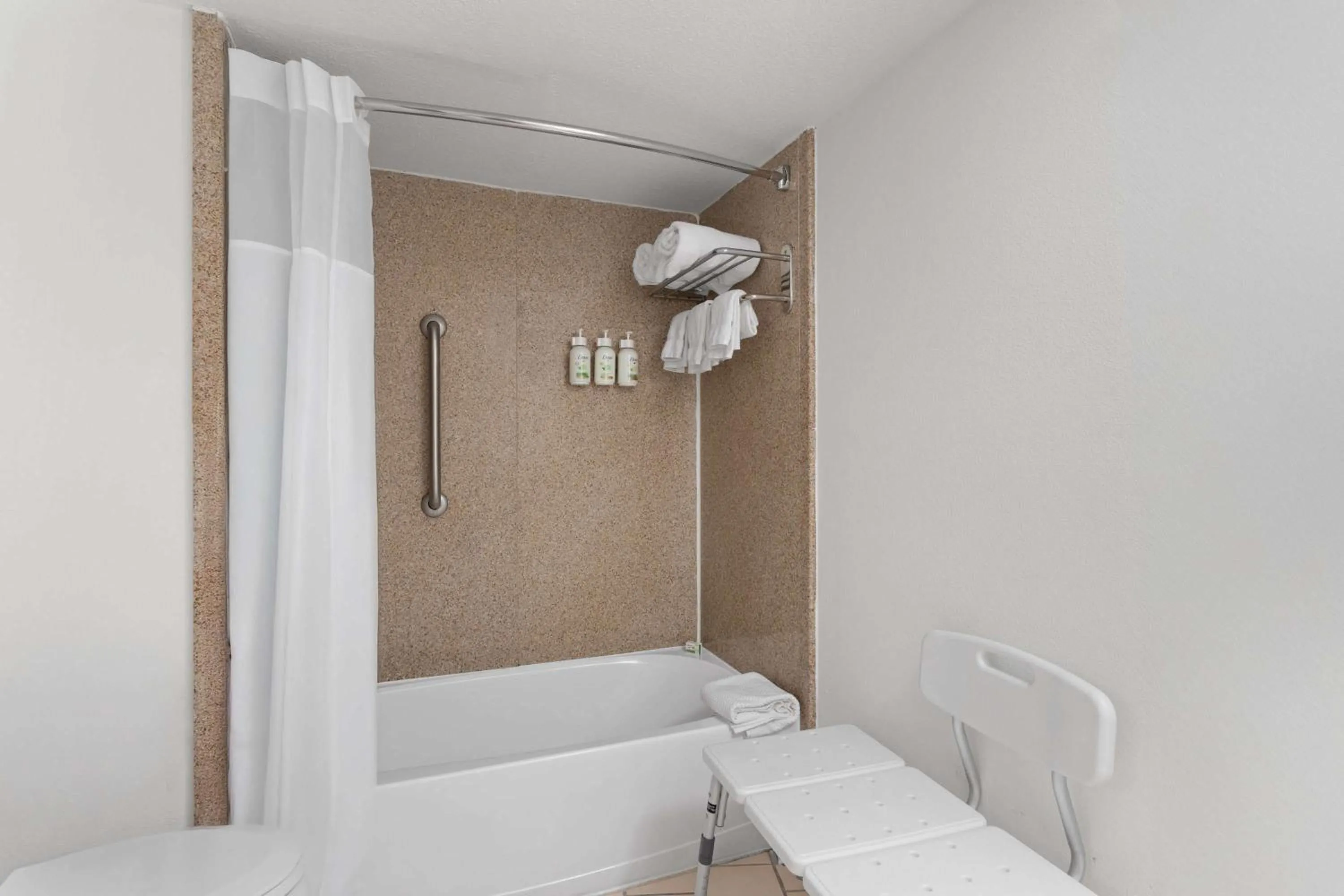 Bathroom in Baymont by Wyndham Orlando North Millenia