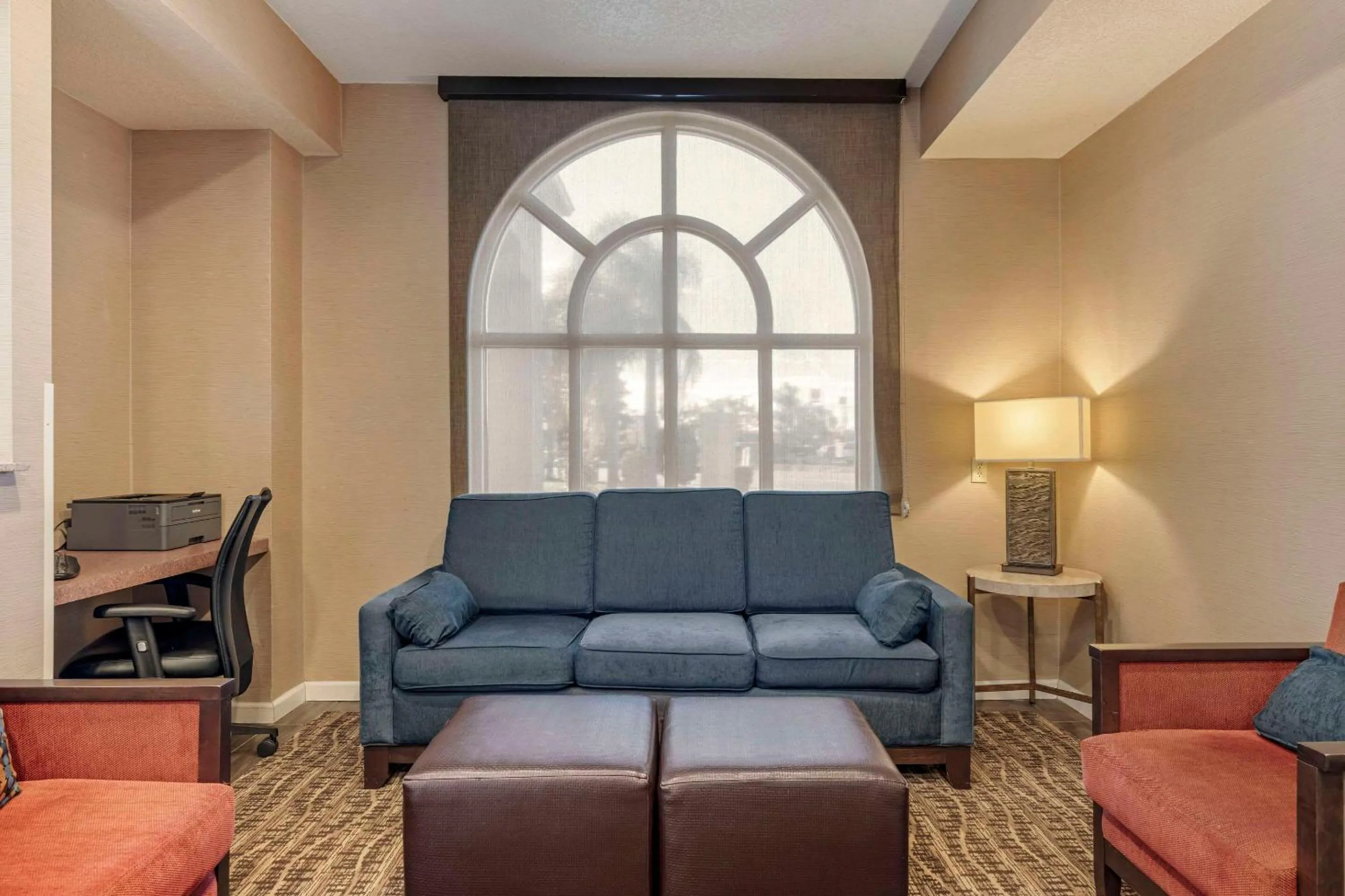 Lobby or reception in Comfort Inn Lathrop Stockton Airport