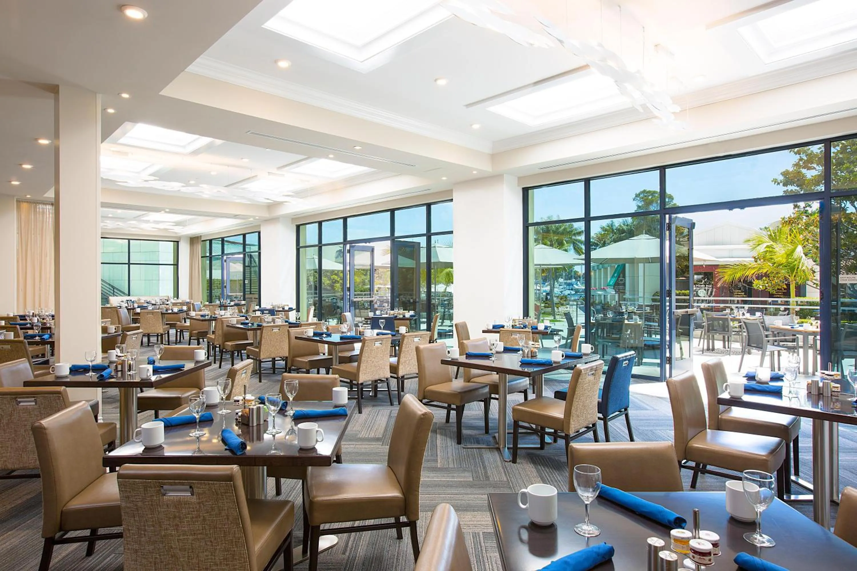 Restaurant/places to eat in Manchester Grand Hyatt San Diego