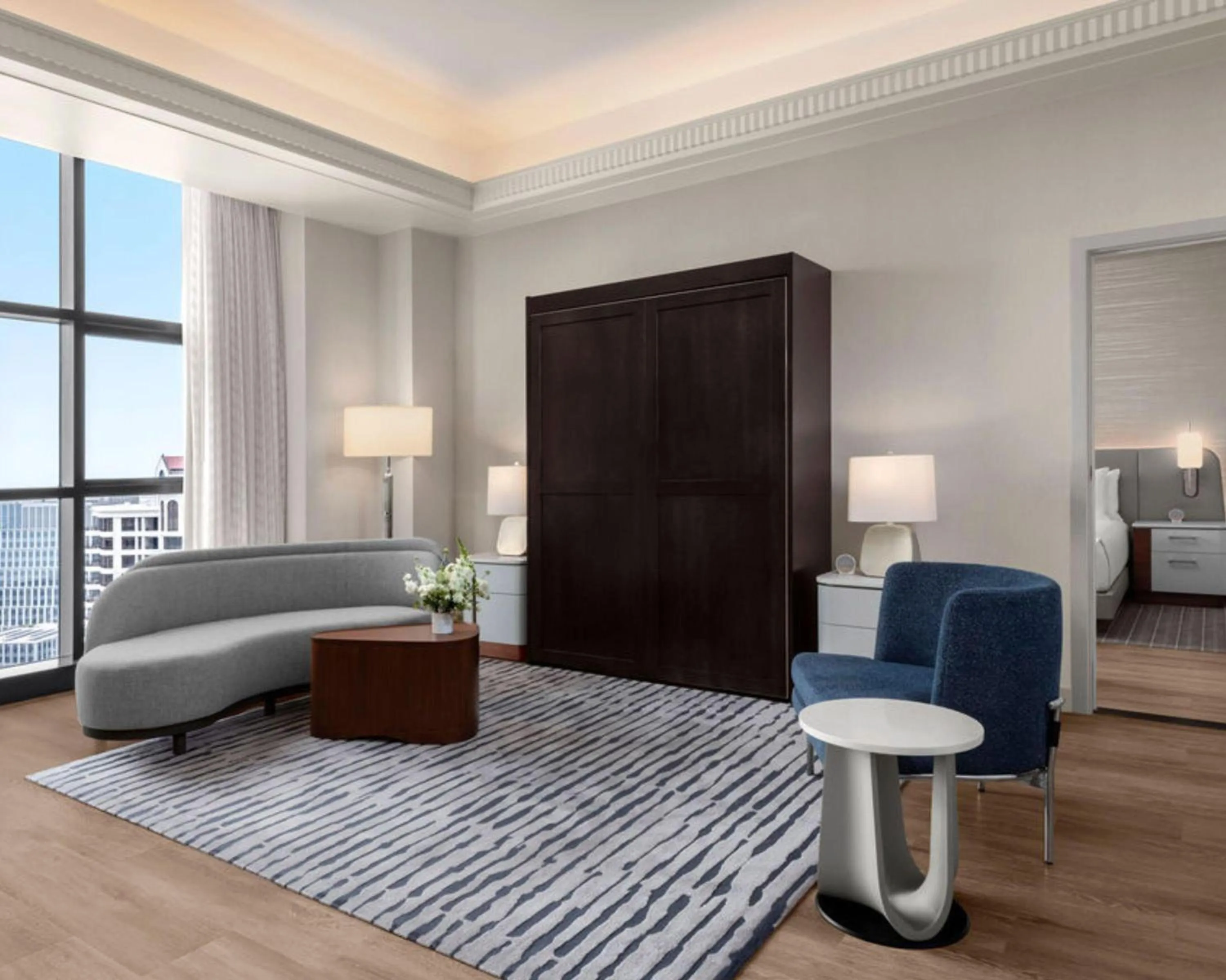 Photo of the whole room, Bed in Manchester Grand Hyatt San Diego