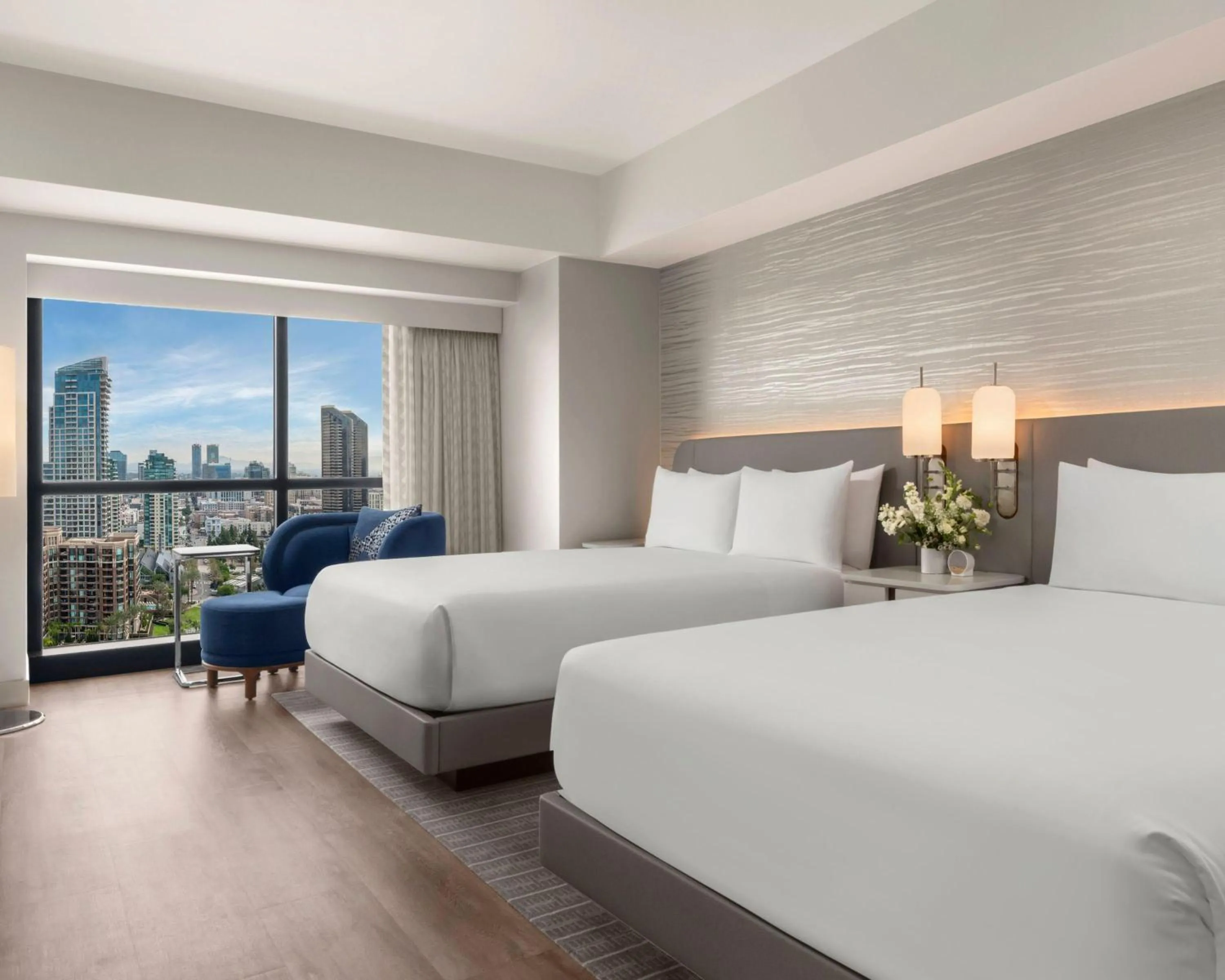 Bedroom, Bed in Manchester Grand Hyatt San Diego