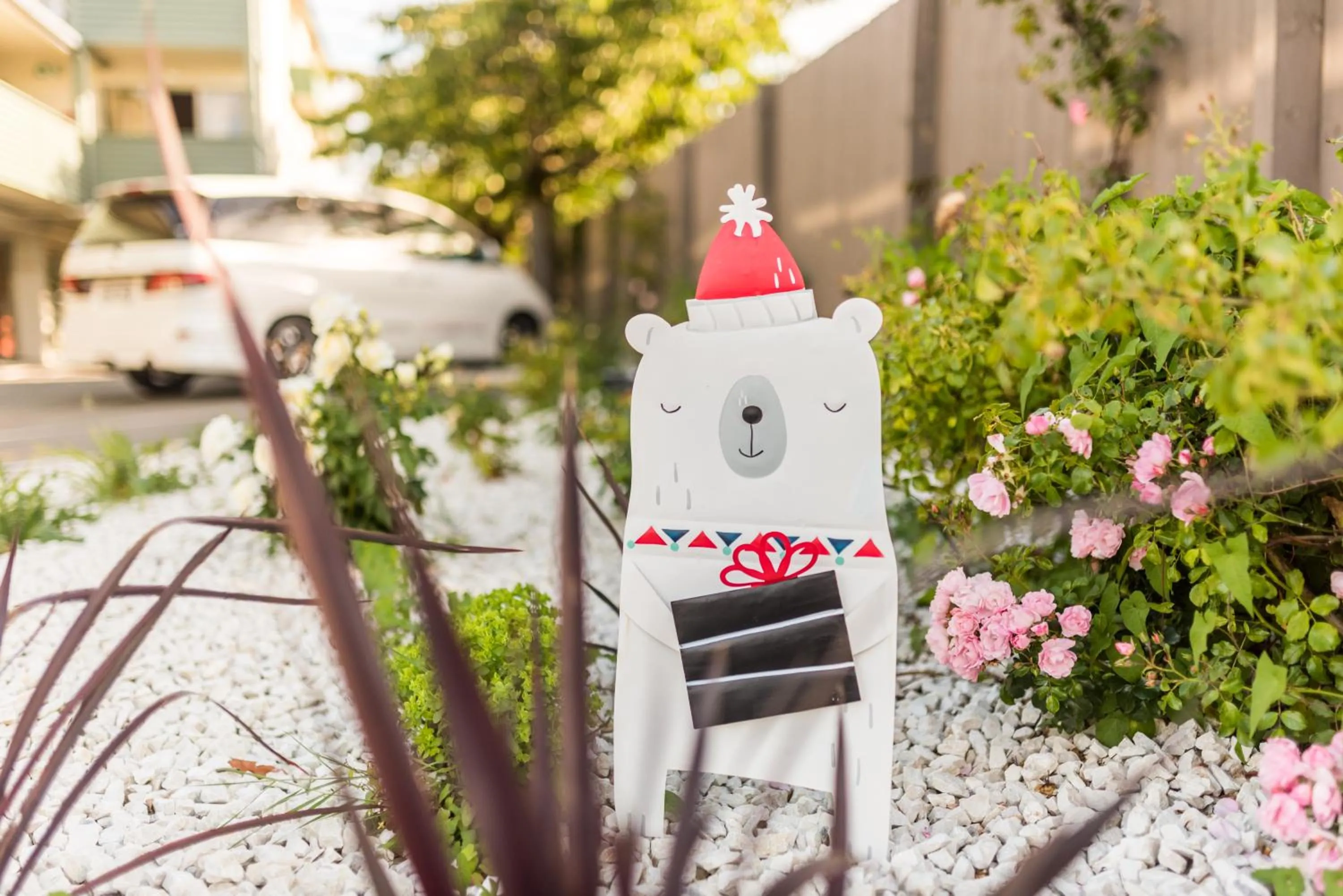 Garden view in Central Park Motor Lodge