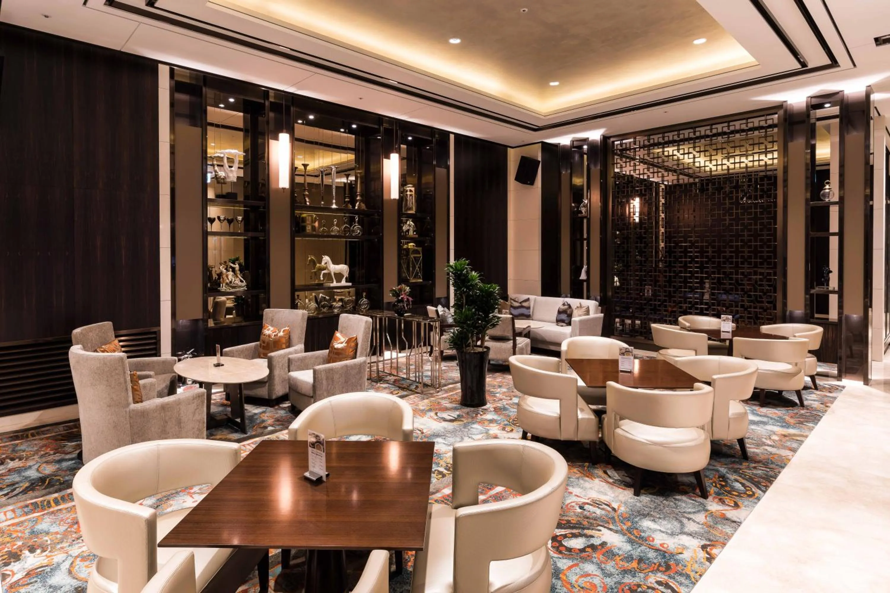 Restaurant/places to eat in Lotte Hotel Busan