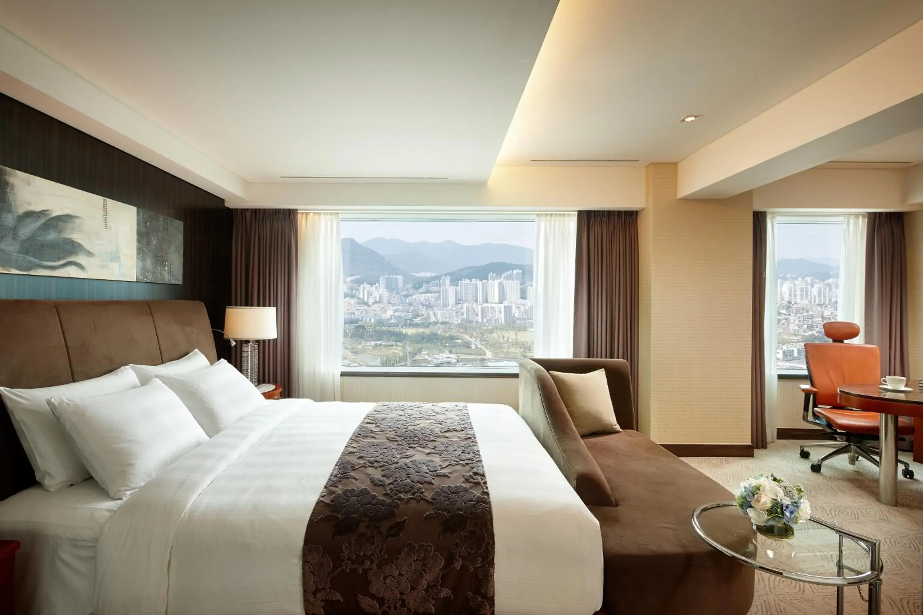 Club Premier Double with swimming pool, fitness, sauna access for 2pax - single occupancy in Lotte Hotel Busan Club Premier Double with swimming pool, fitness, sauna access for 2pax - single occupancy in Lotte Hotel Busan