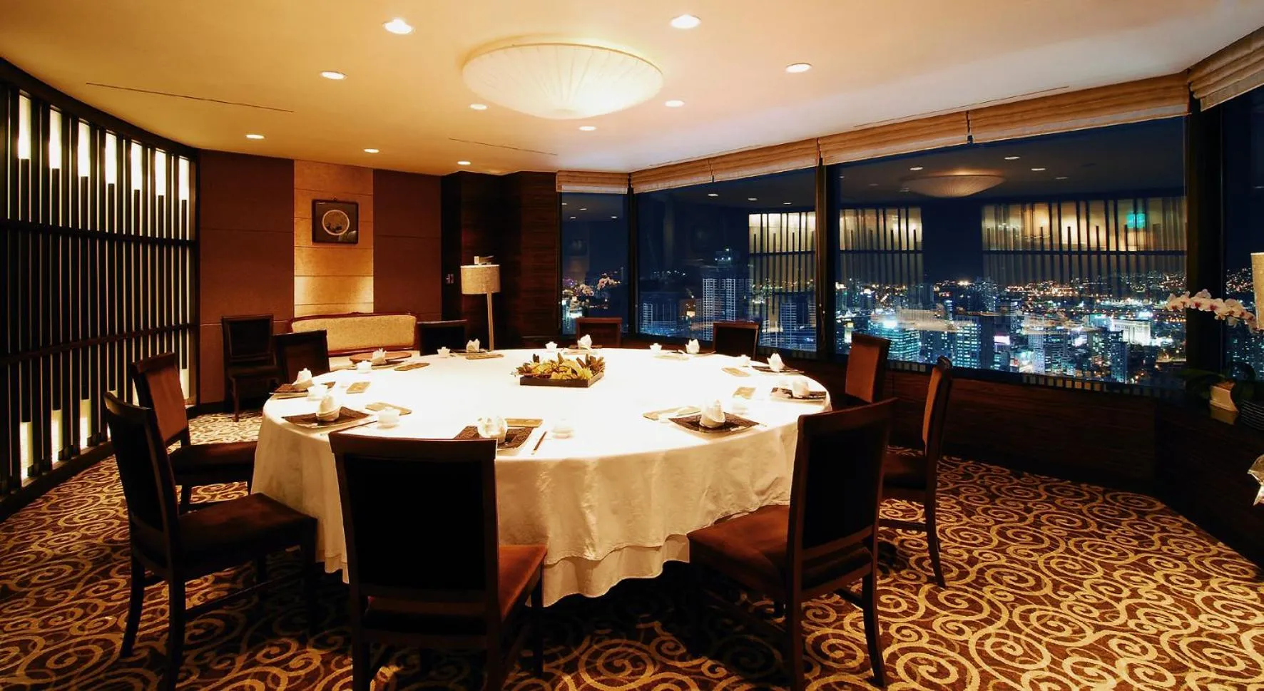 Restaurant/places to eat in Lotte Hotel Busan