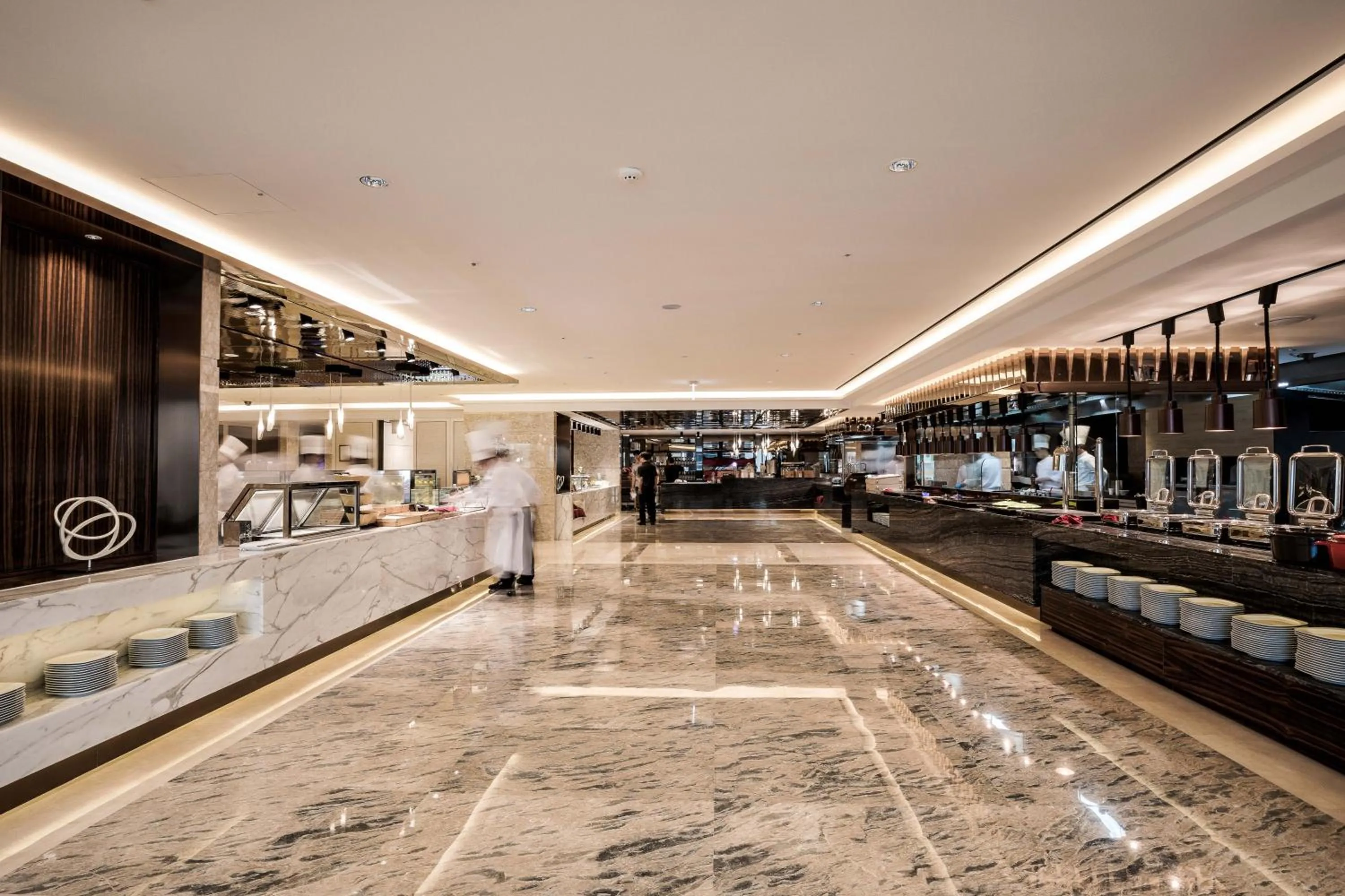 Restaurant/places to eat in Lotte Hotel Busan