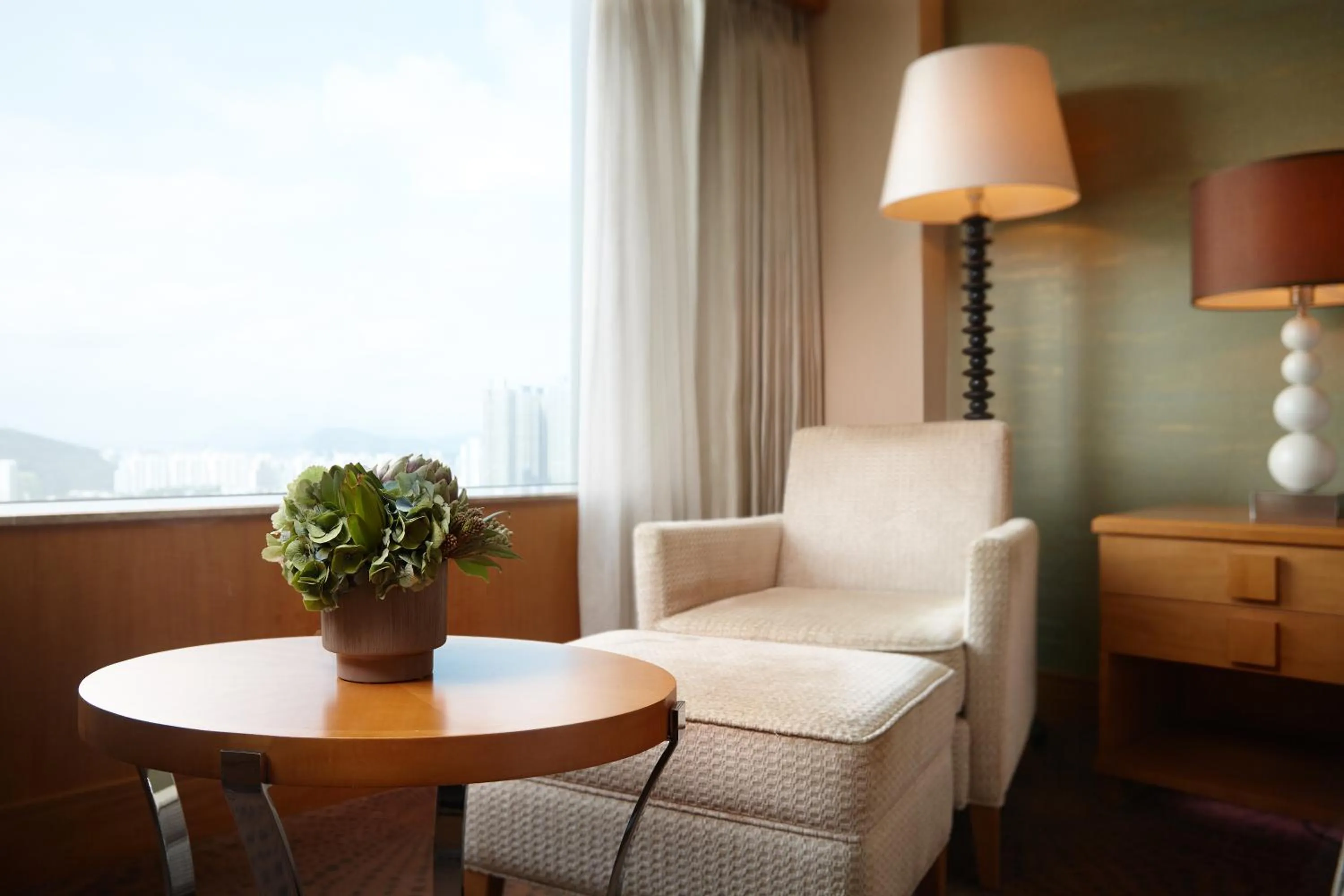 Seating area in Lotte Hotel Busan