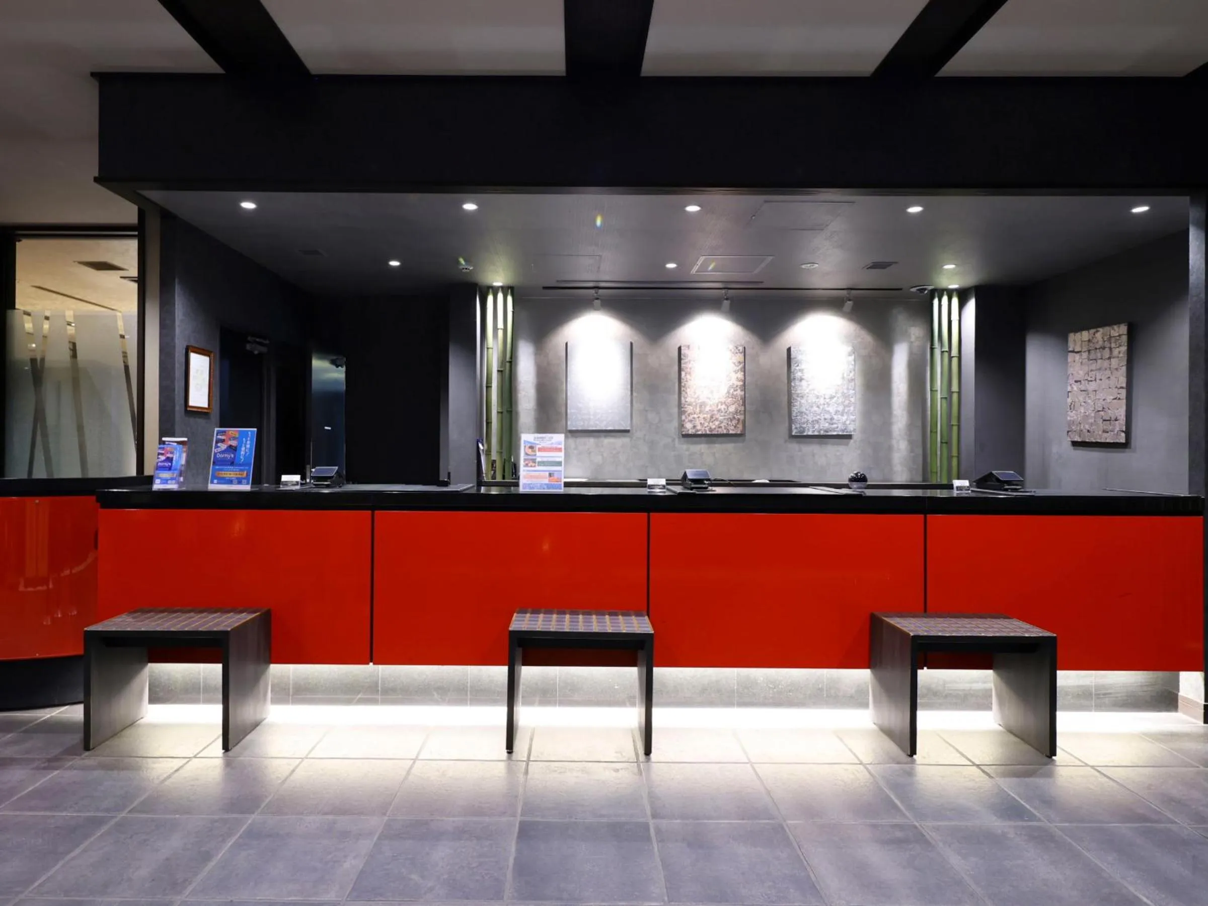 Lobby or reception in Dormy Inn Premium Kyoto Ekimae Natural Hot Spring