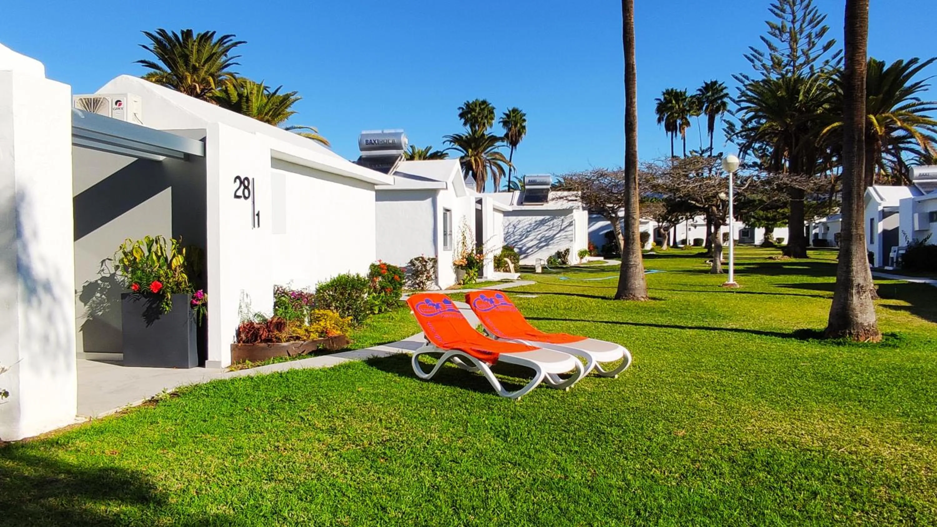 Property building in Canary Garden Club