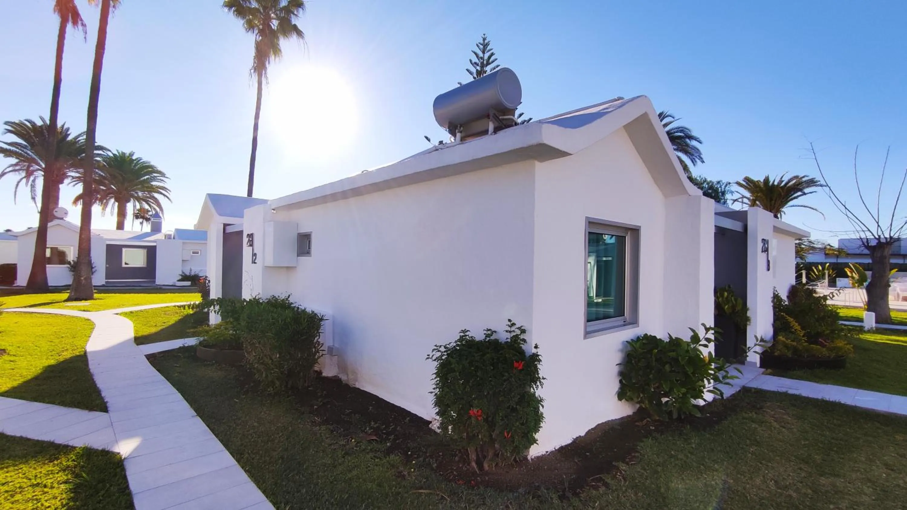 Property building in Canary Garden Club