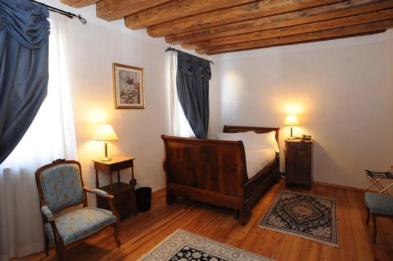 Photo of the whole room, Bed in Park Hotel Villa Carpenada