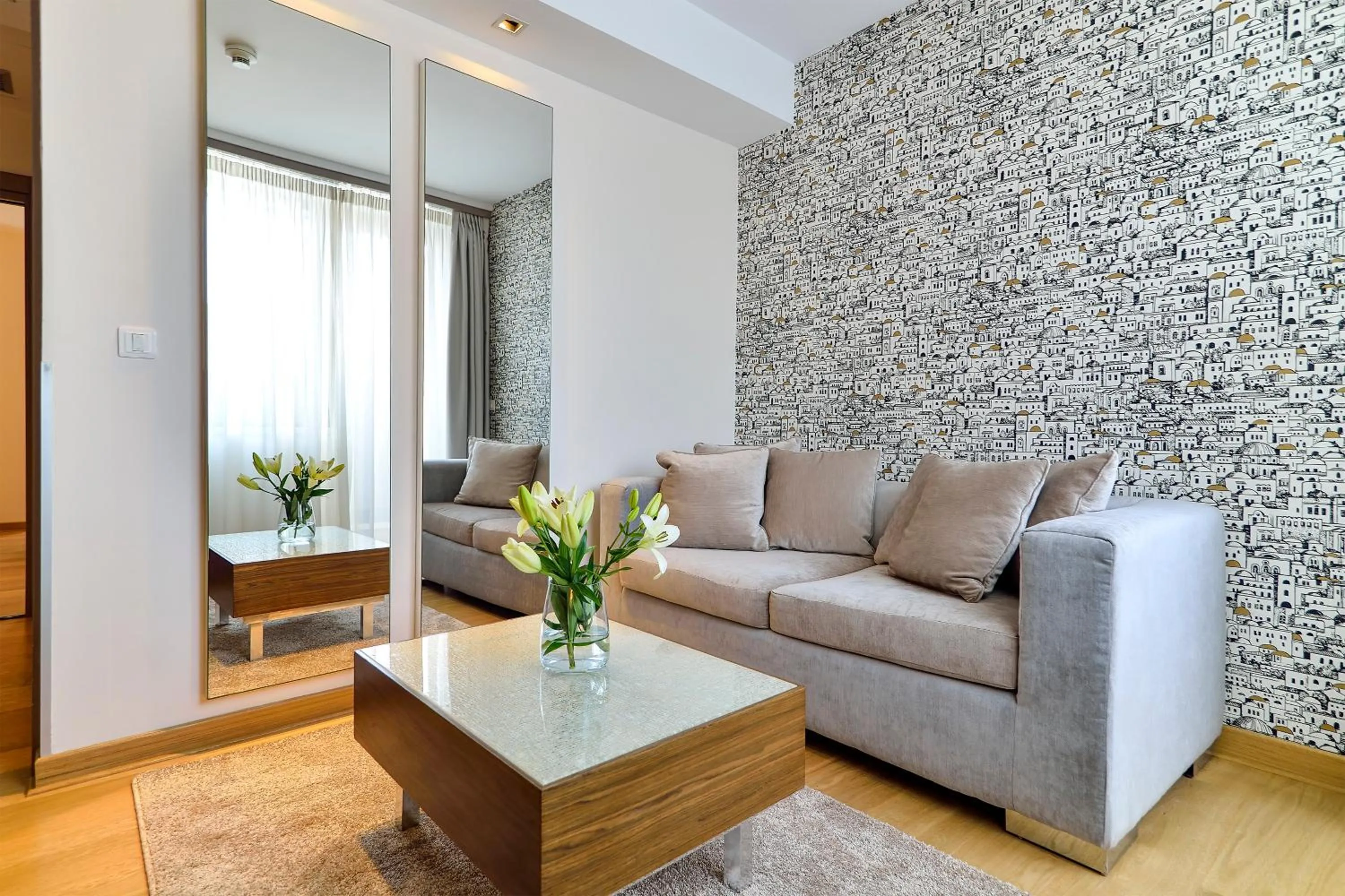 Living room in Belgrade Art Hotel, a member of Radisson Individuals