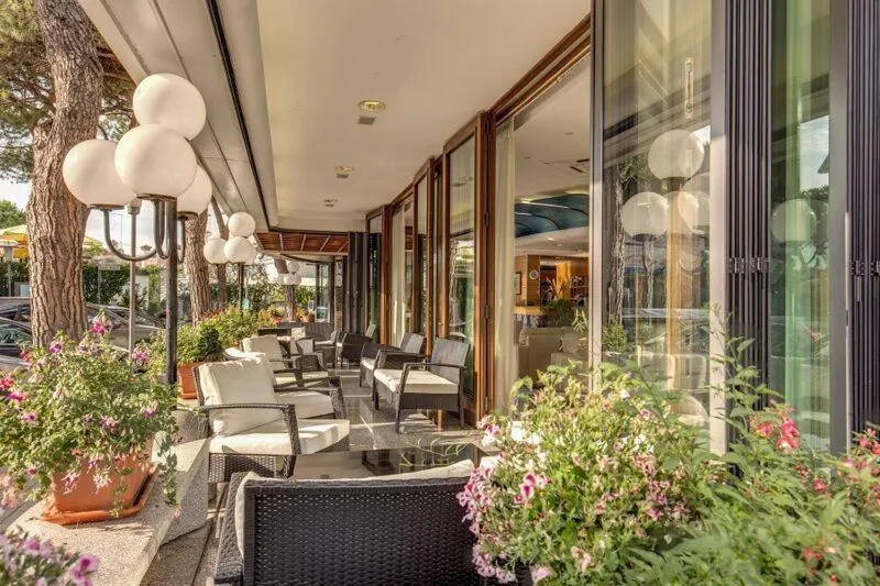 Patio in Hotel Astromare