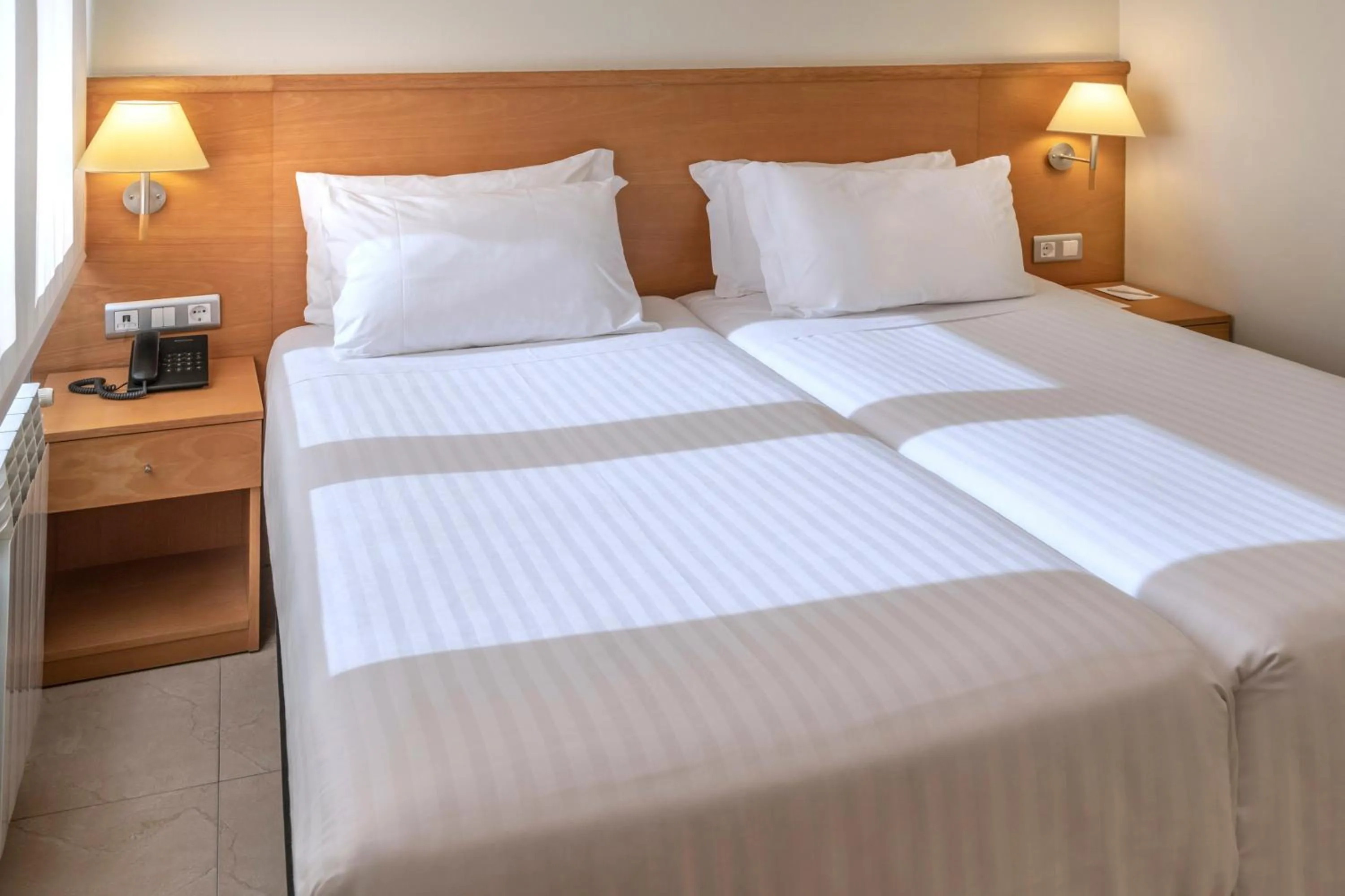 Bed in Apartments Playa de Castelldefels