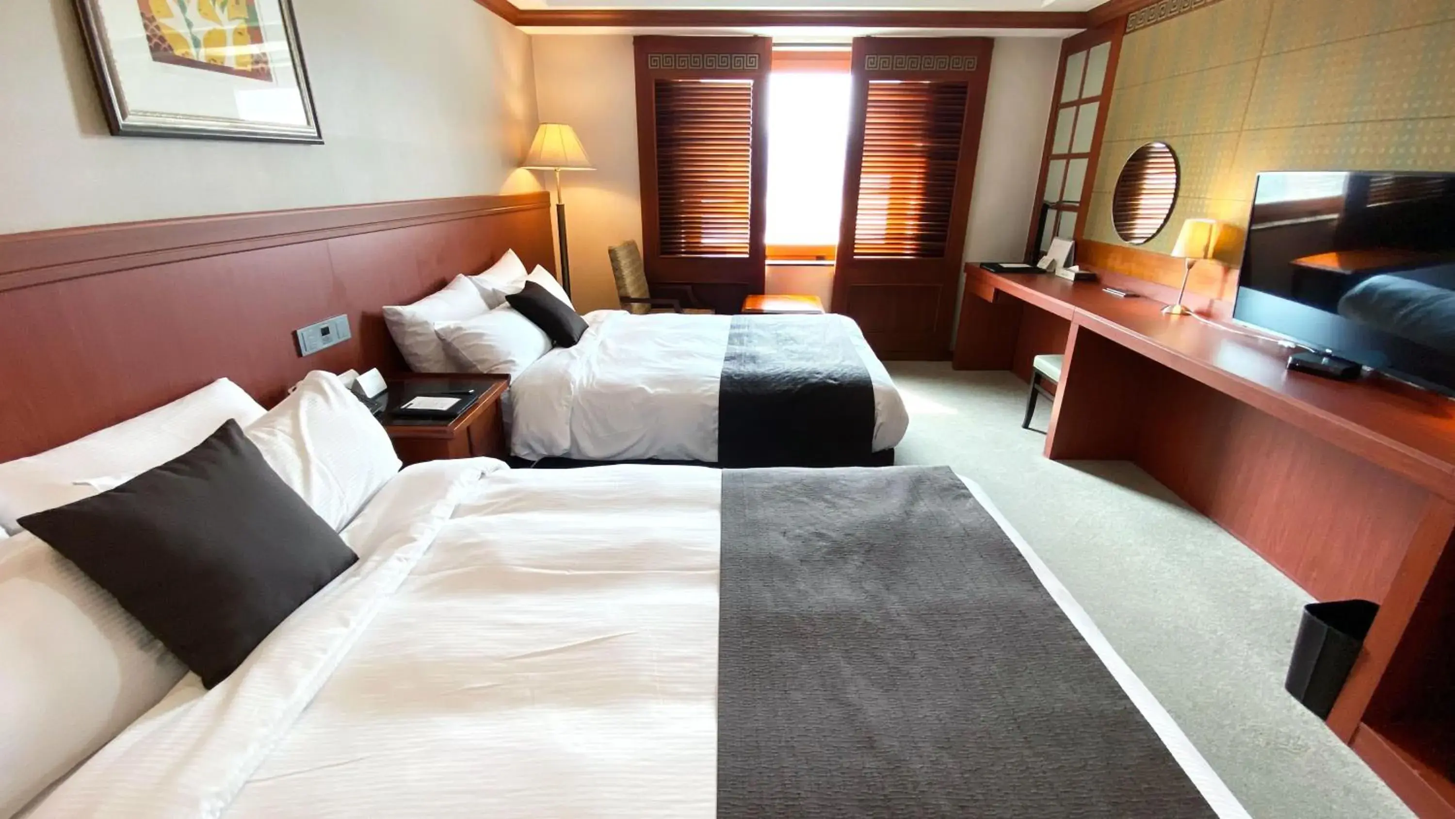 Deluxe Twin Room in Commodore Hotel Gyeongju Deluxe Twin Room in Commodore Hotel Gyeongju