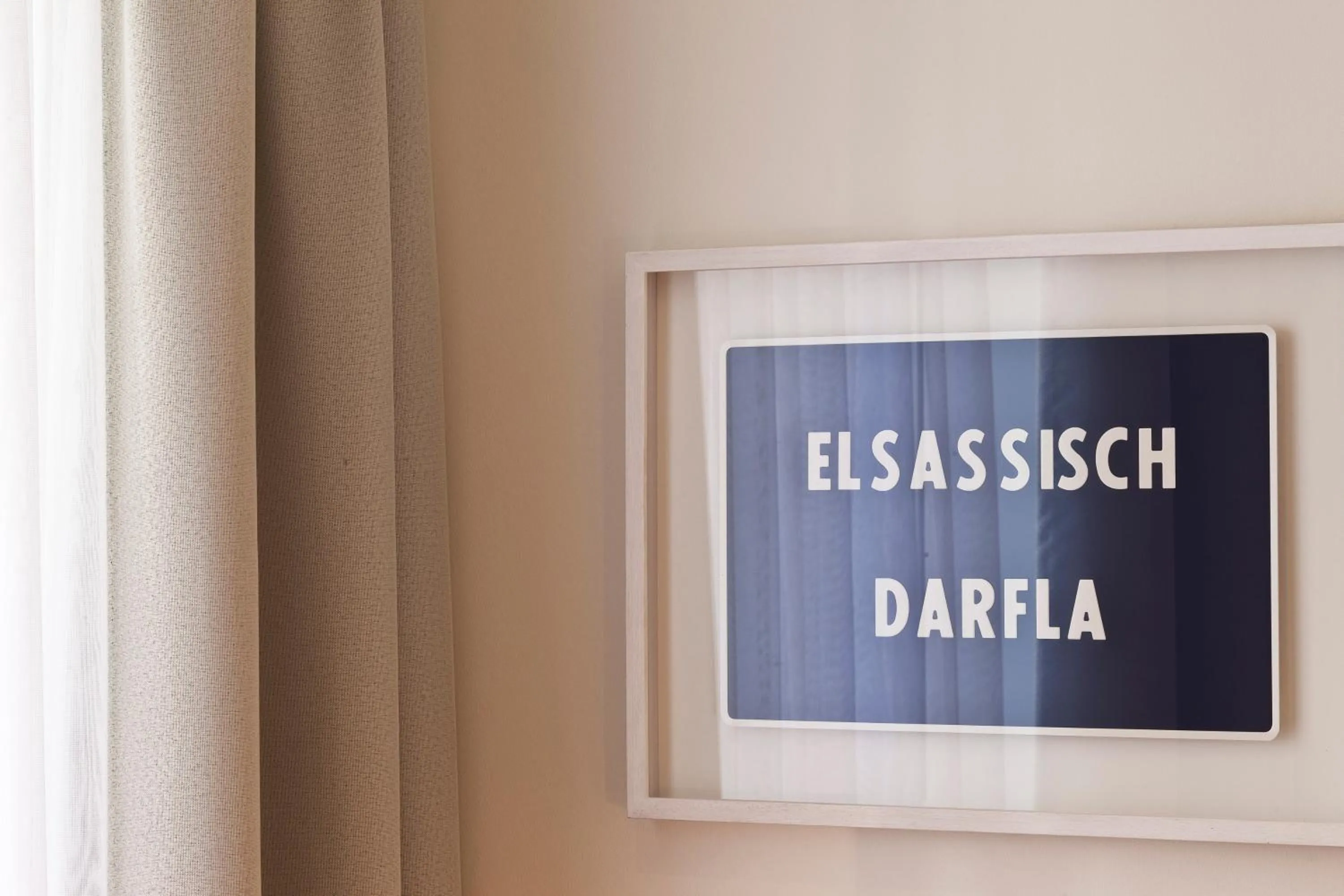 Decorative detail in Hotel Le Pavillon 7