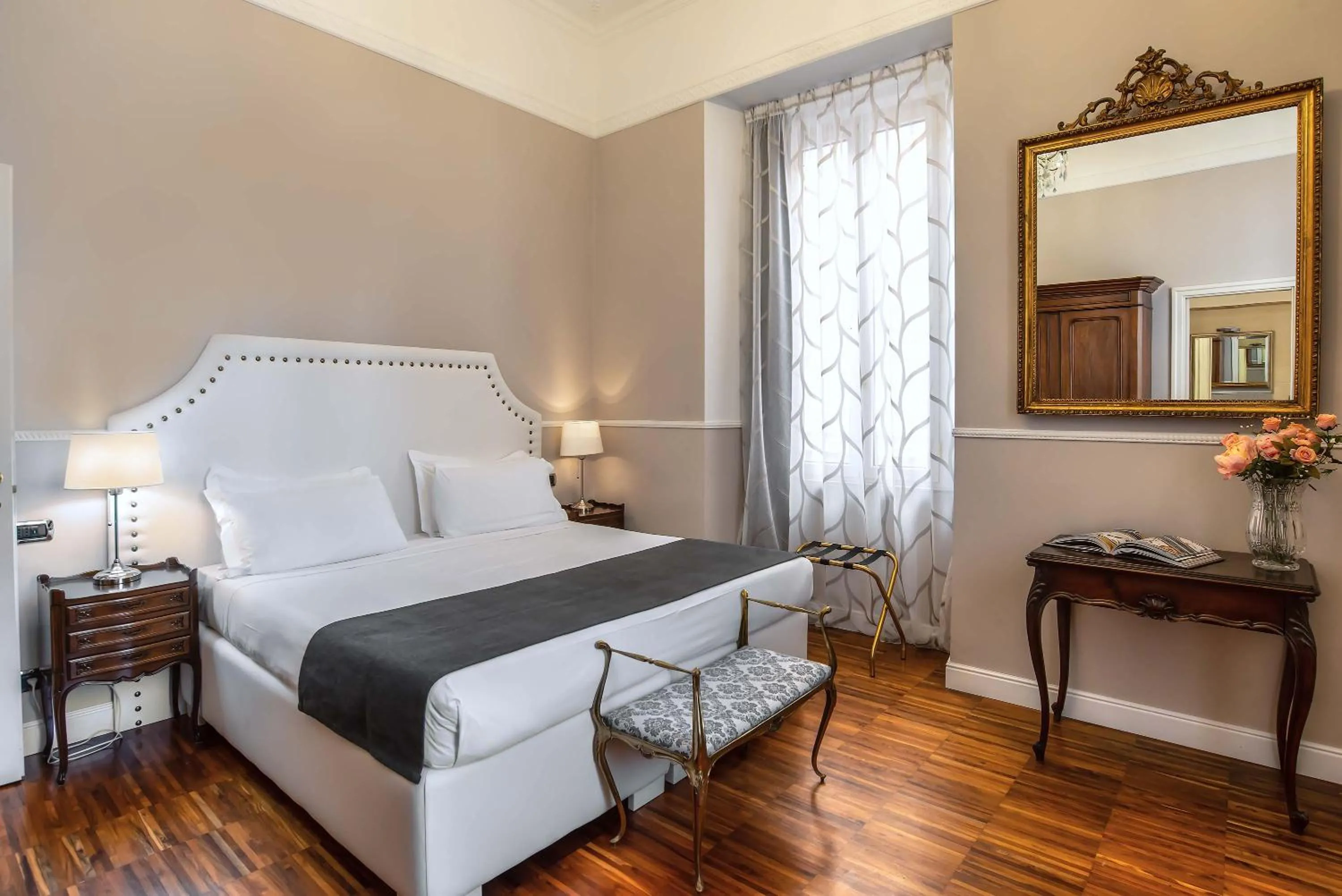 Bedroom, Bed in I TRE MOSCHETTIERI - D'ARTAGNAN Luxury Guest House