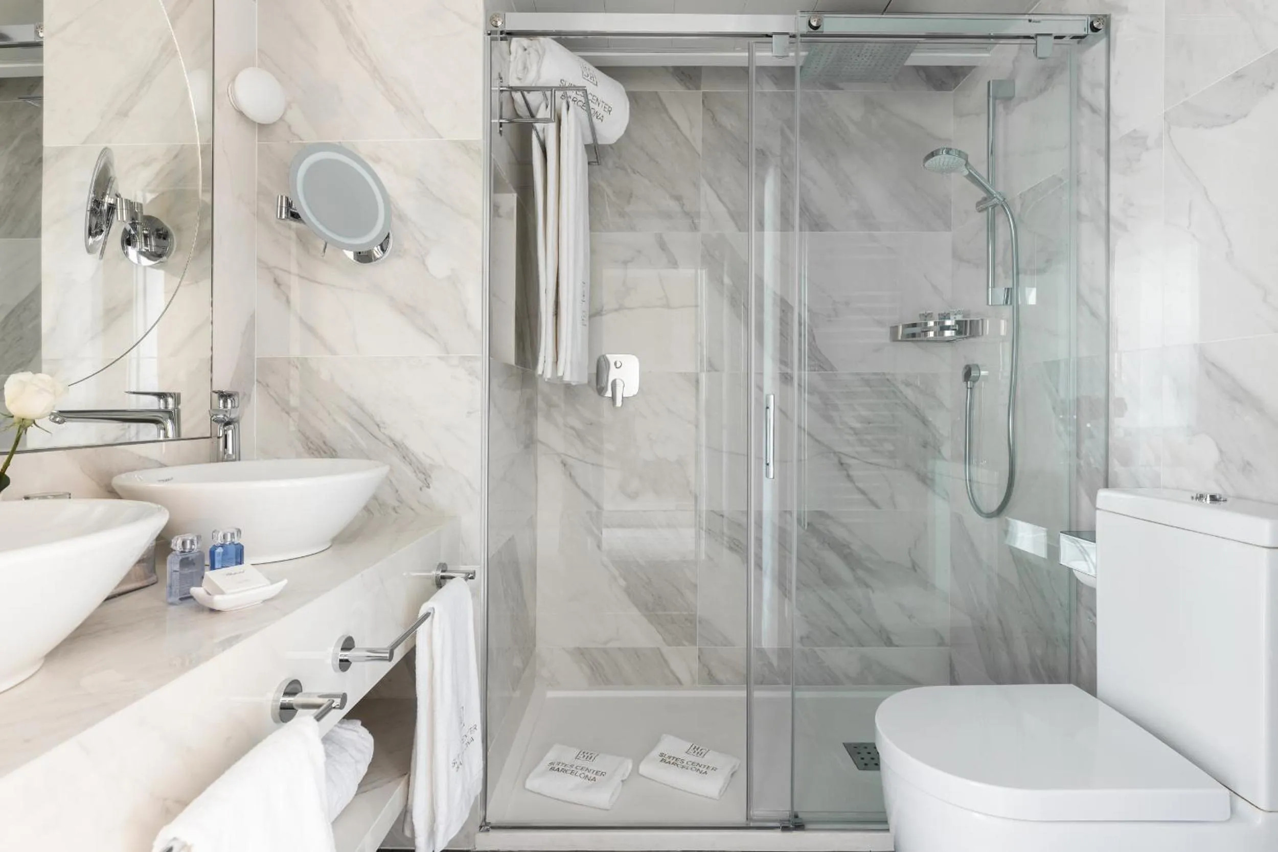 Bathroom in Suites Center Barcelona