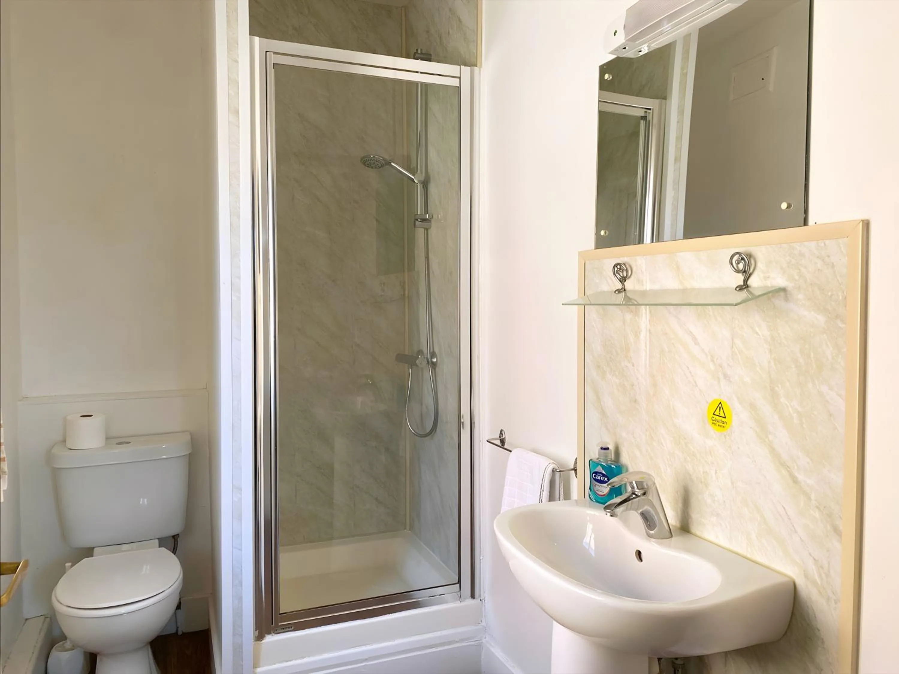 Shower in The Grand Hotel