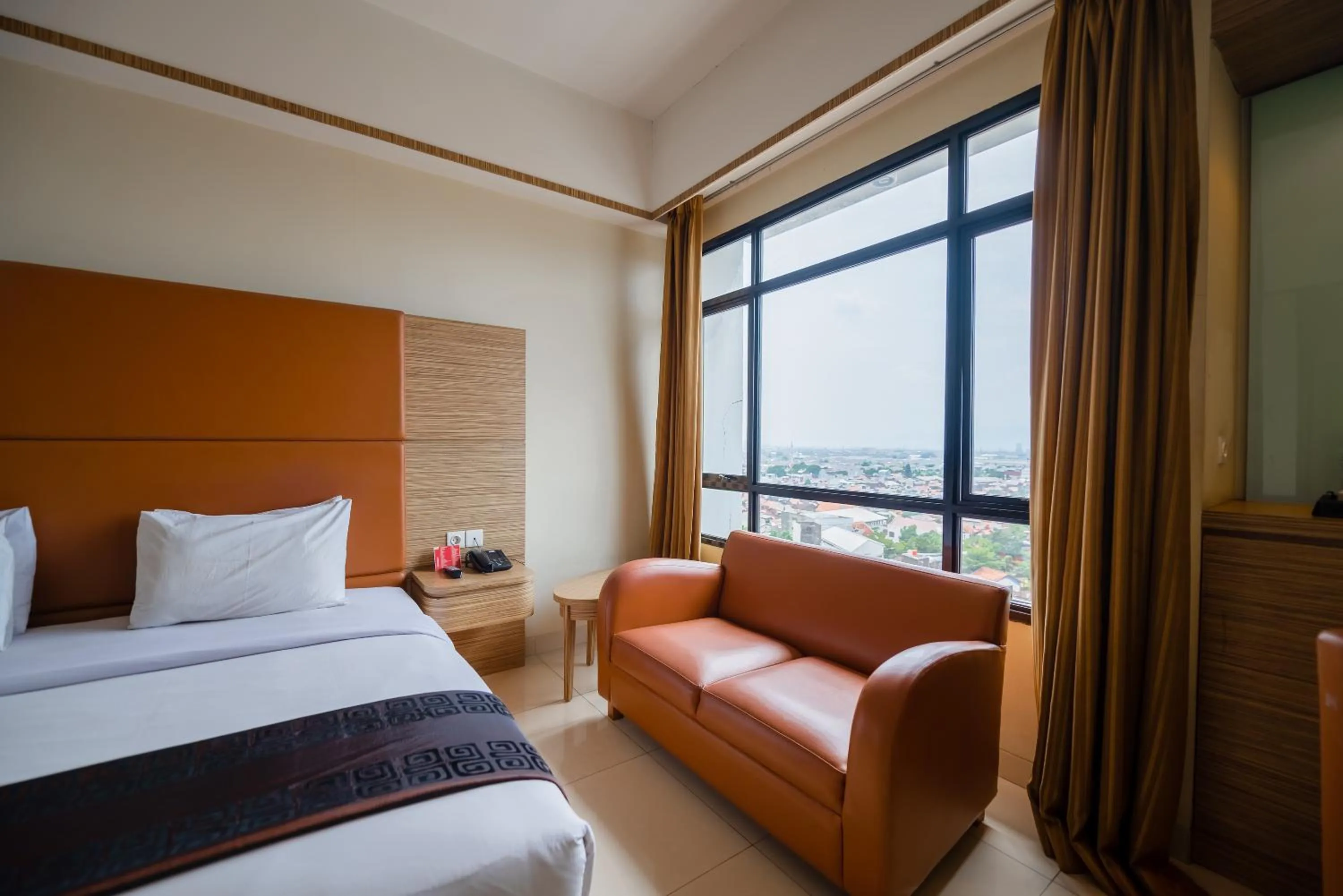 Grand Pasundan Convention Hotel