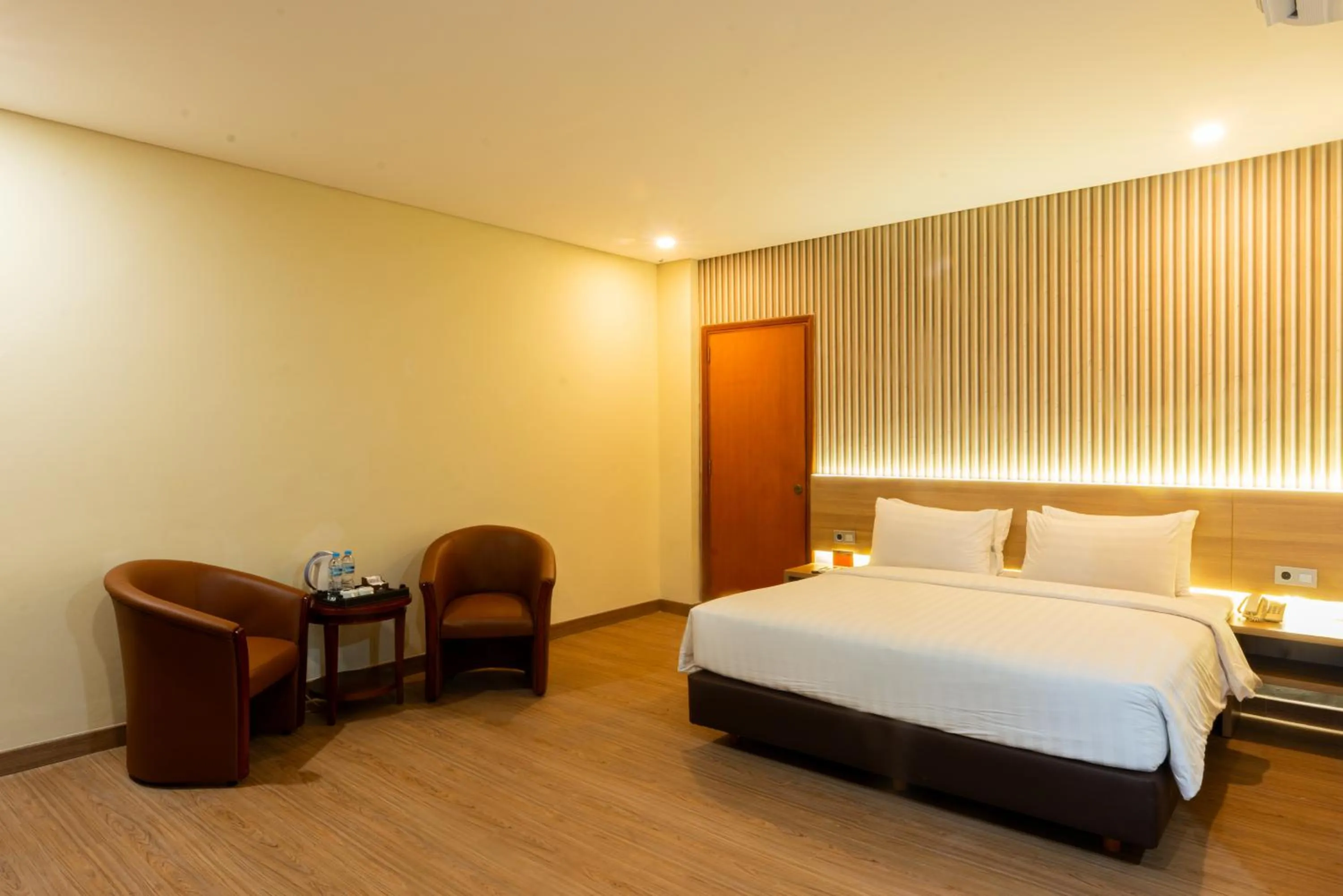 Bed in Grand Pasundan Convention Hotel