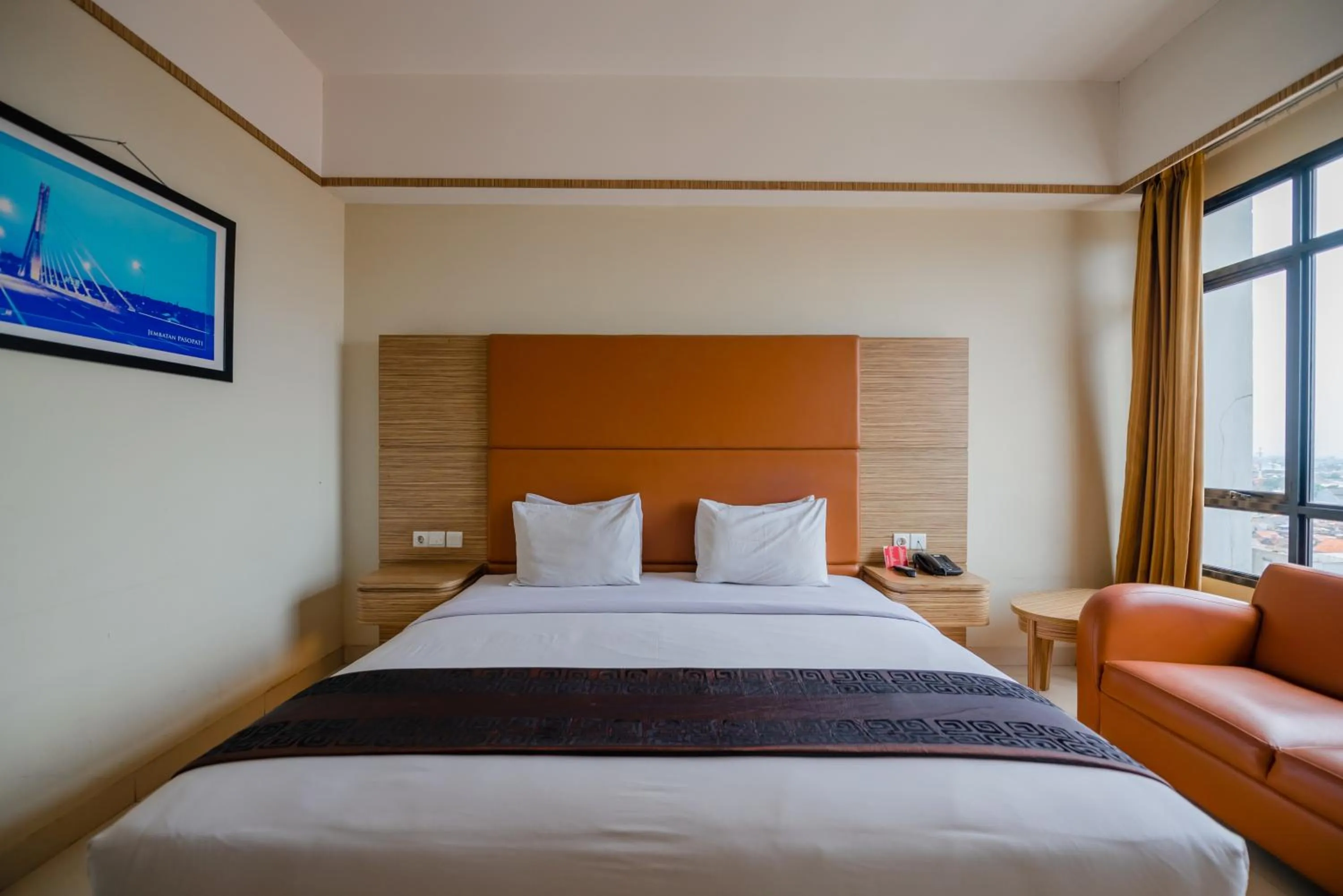 Grand Pasundan Convention Hotel