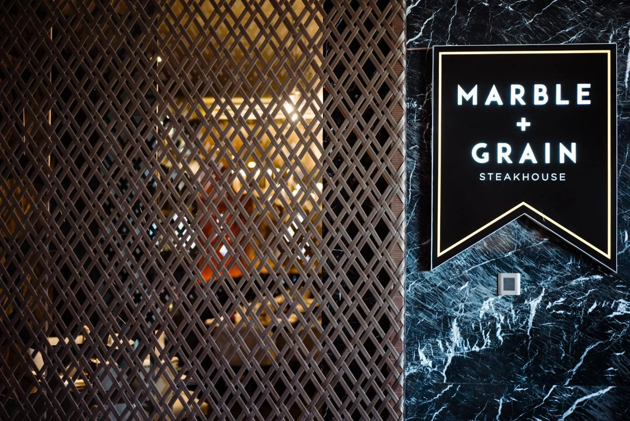 Restaurant/places to eat in bai Hotel Cebu