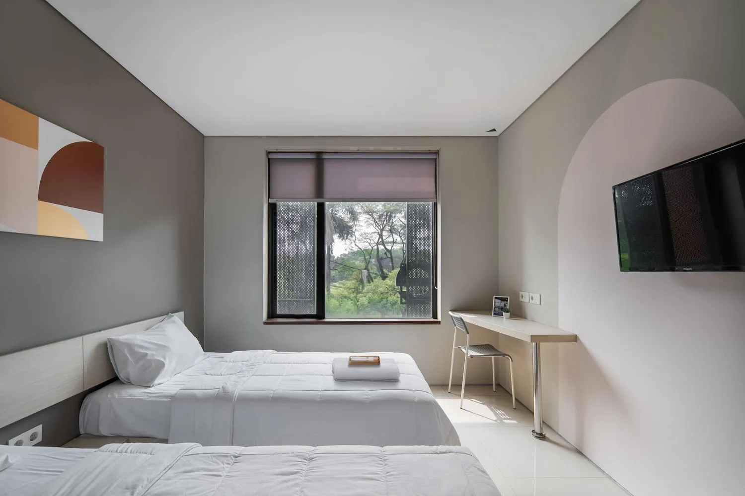 Bed in Cove Wanadu Residence