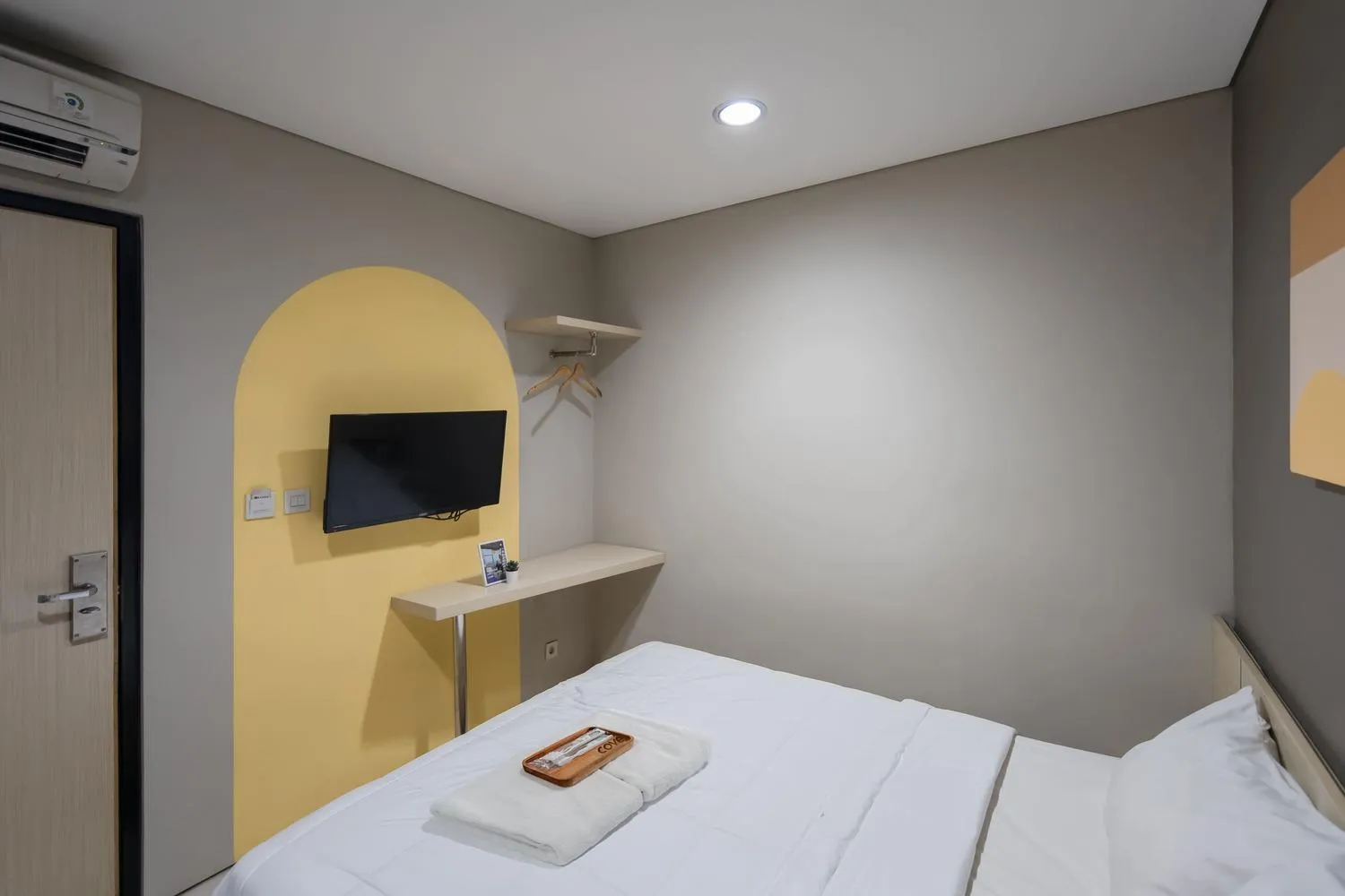 Bedroom in Cove Wanadu Residence