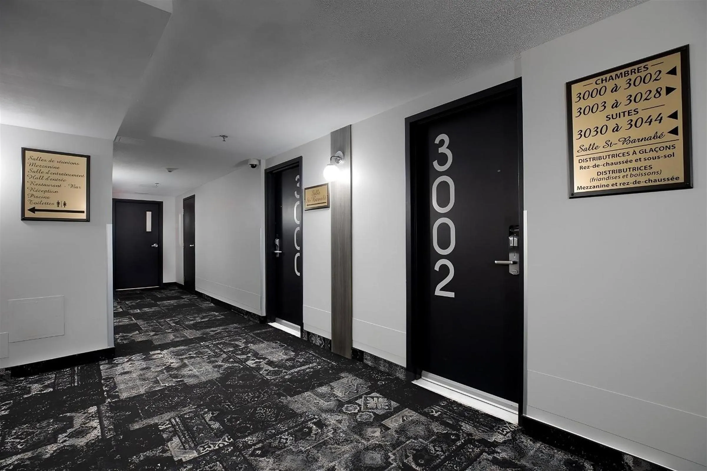 Property building in Hotel Rimouski