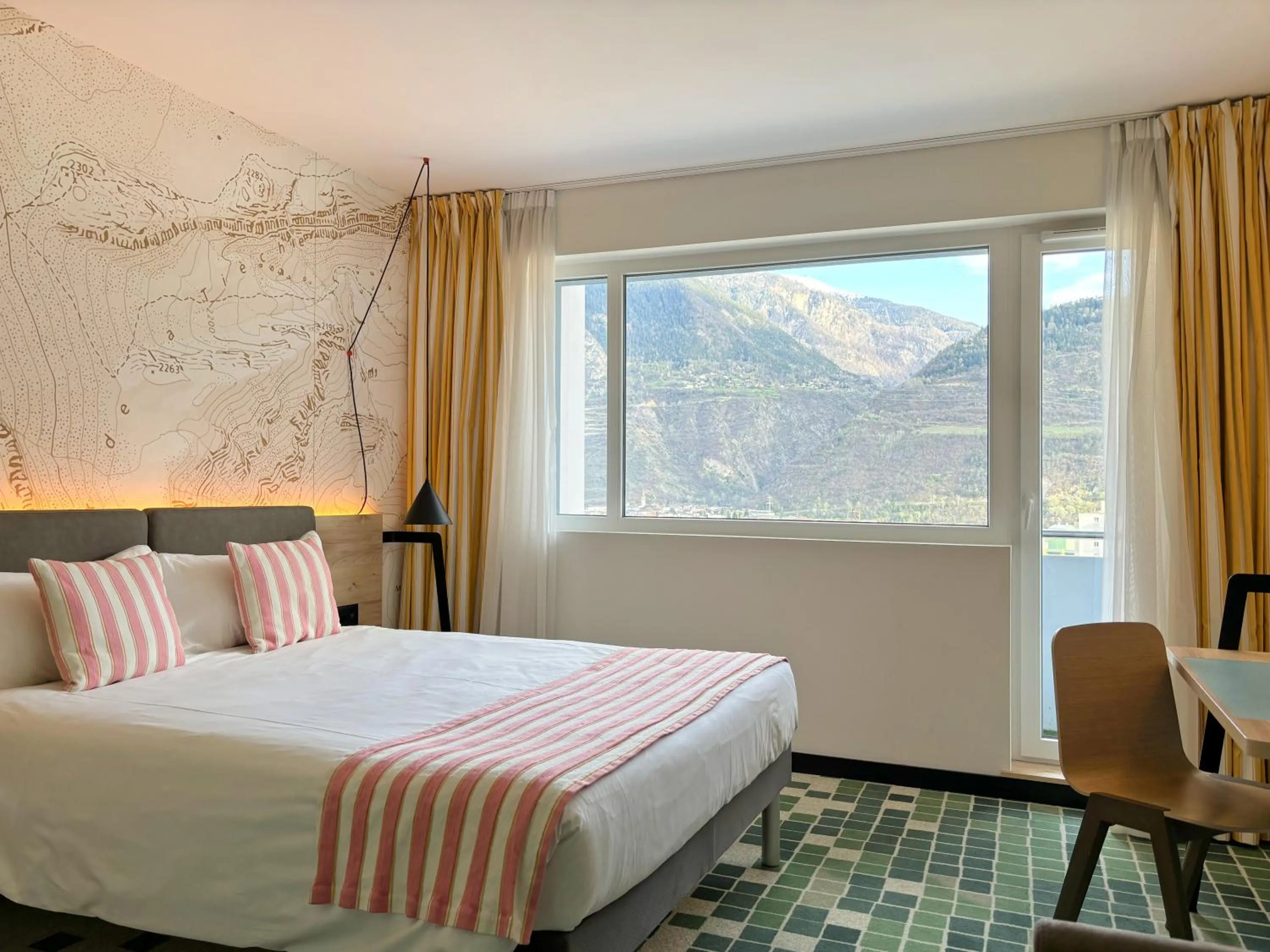 Bed in Nonanteneuf Appart-hôtel Sierre - Self Check-in