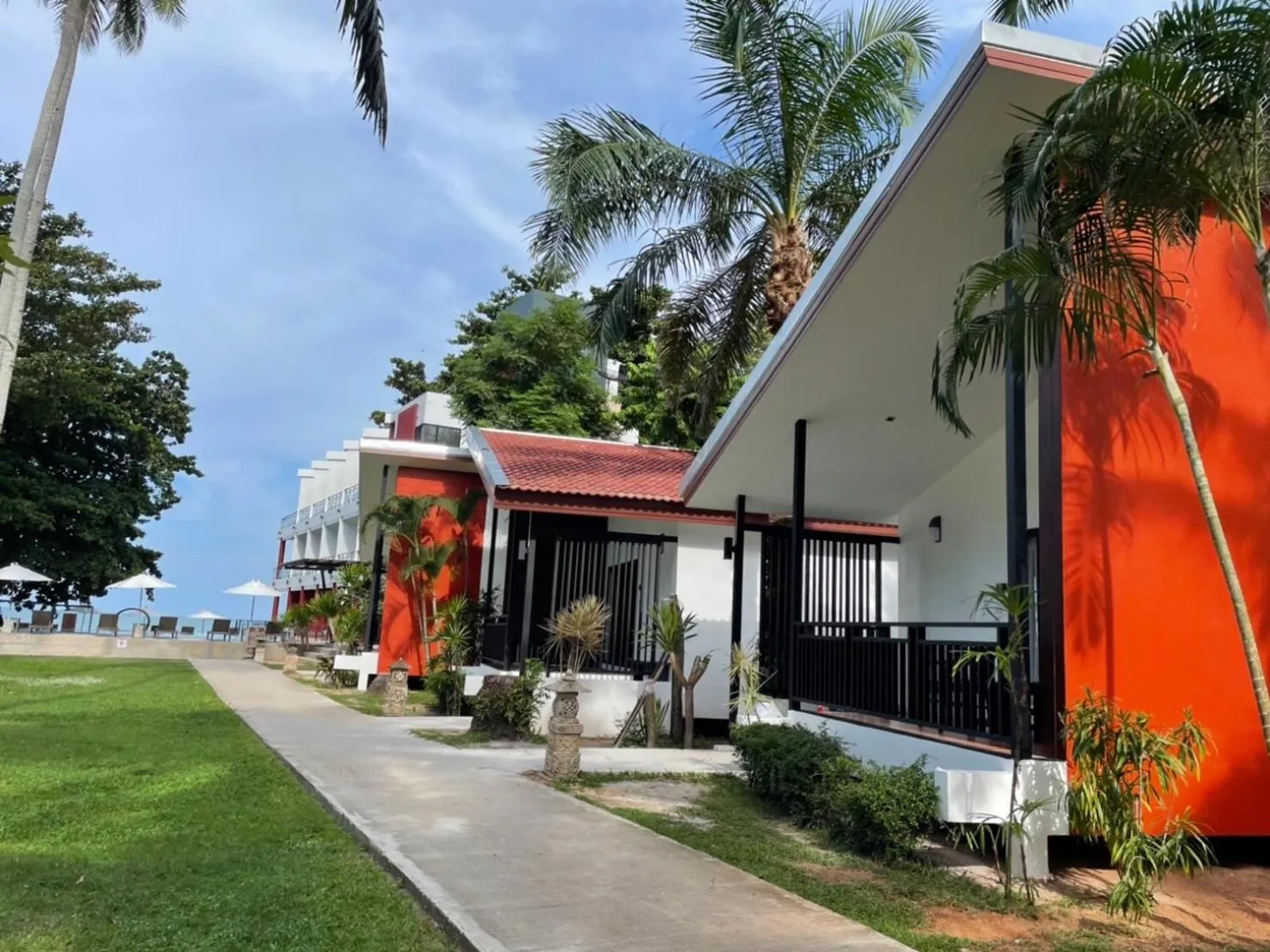 Prasarnsook Villa Beach Resort